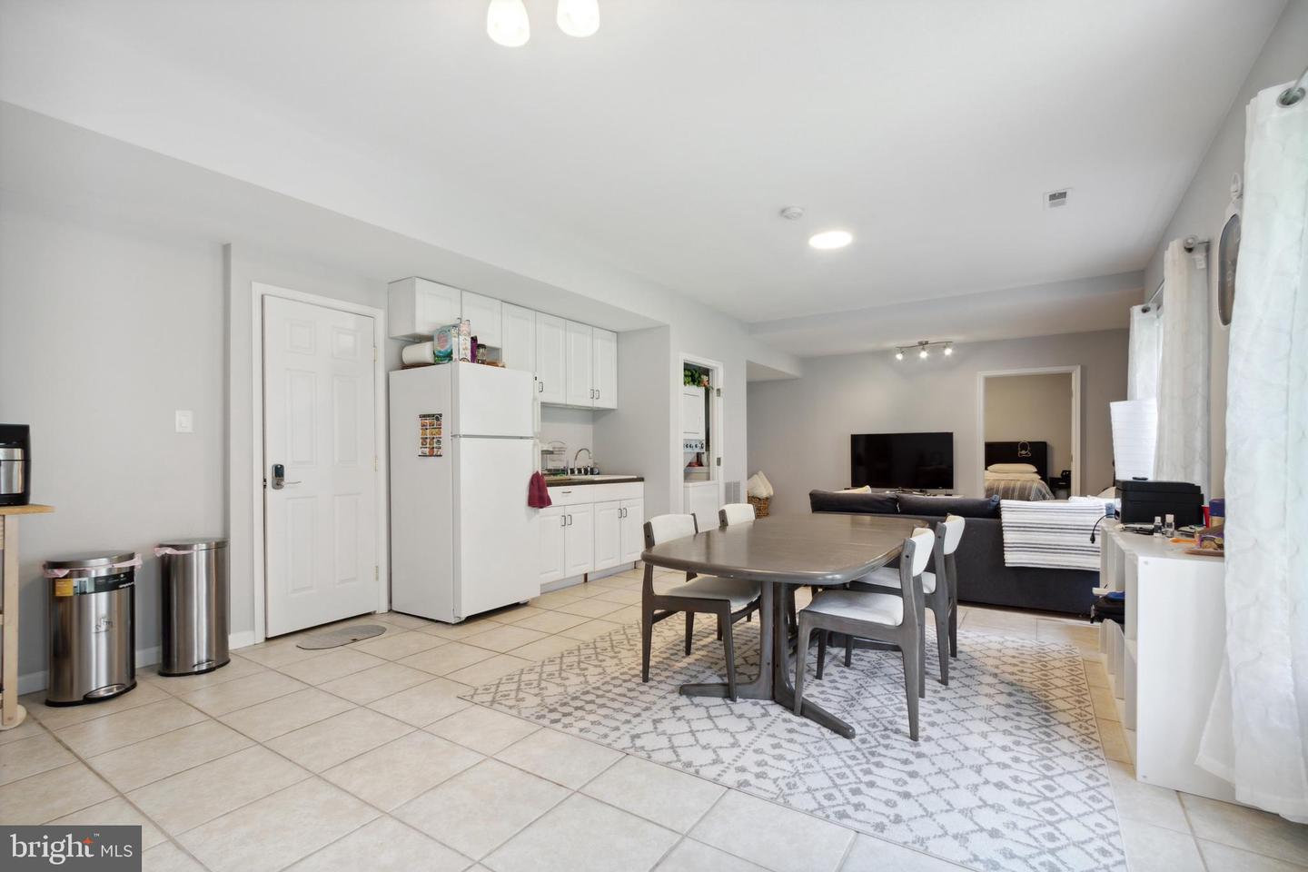 9903 Burke Station Ct