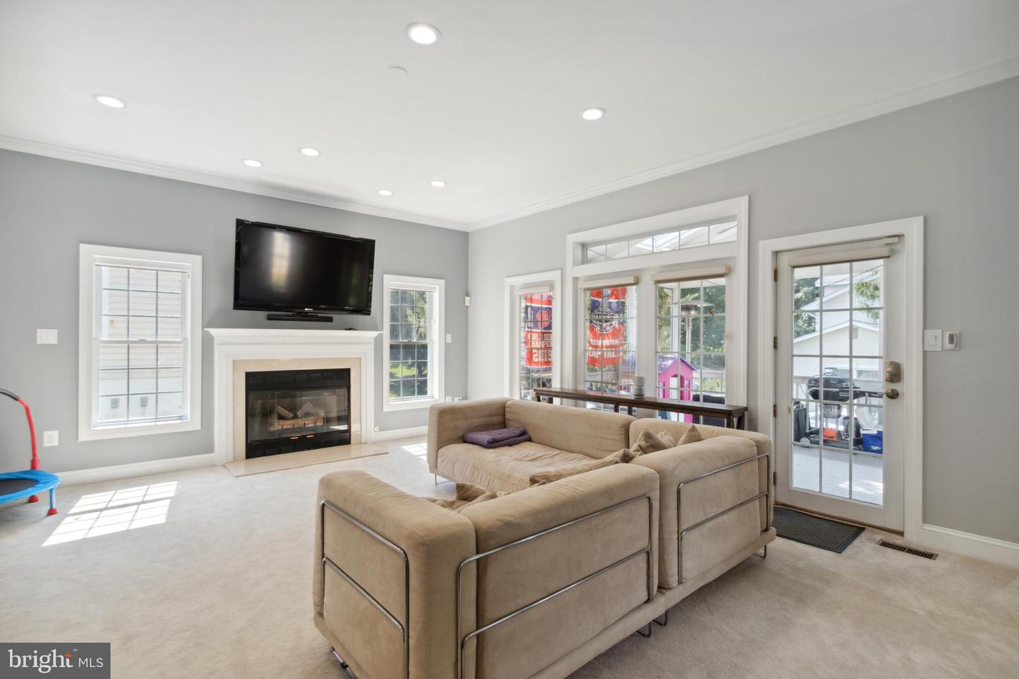 9903 Burke Station Ct