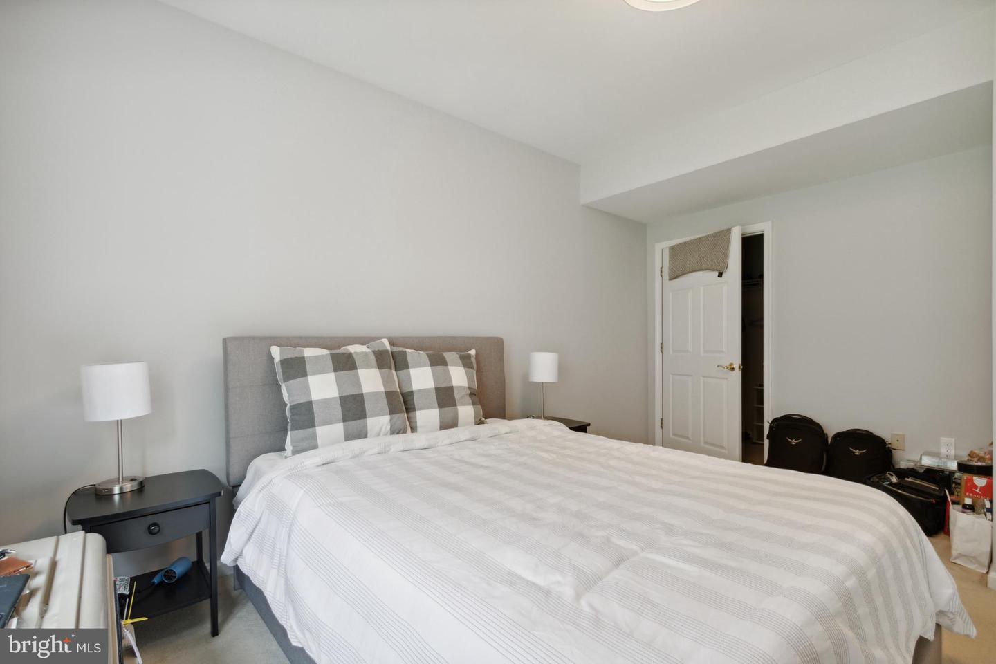 9903 Burke Station Ct