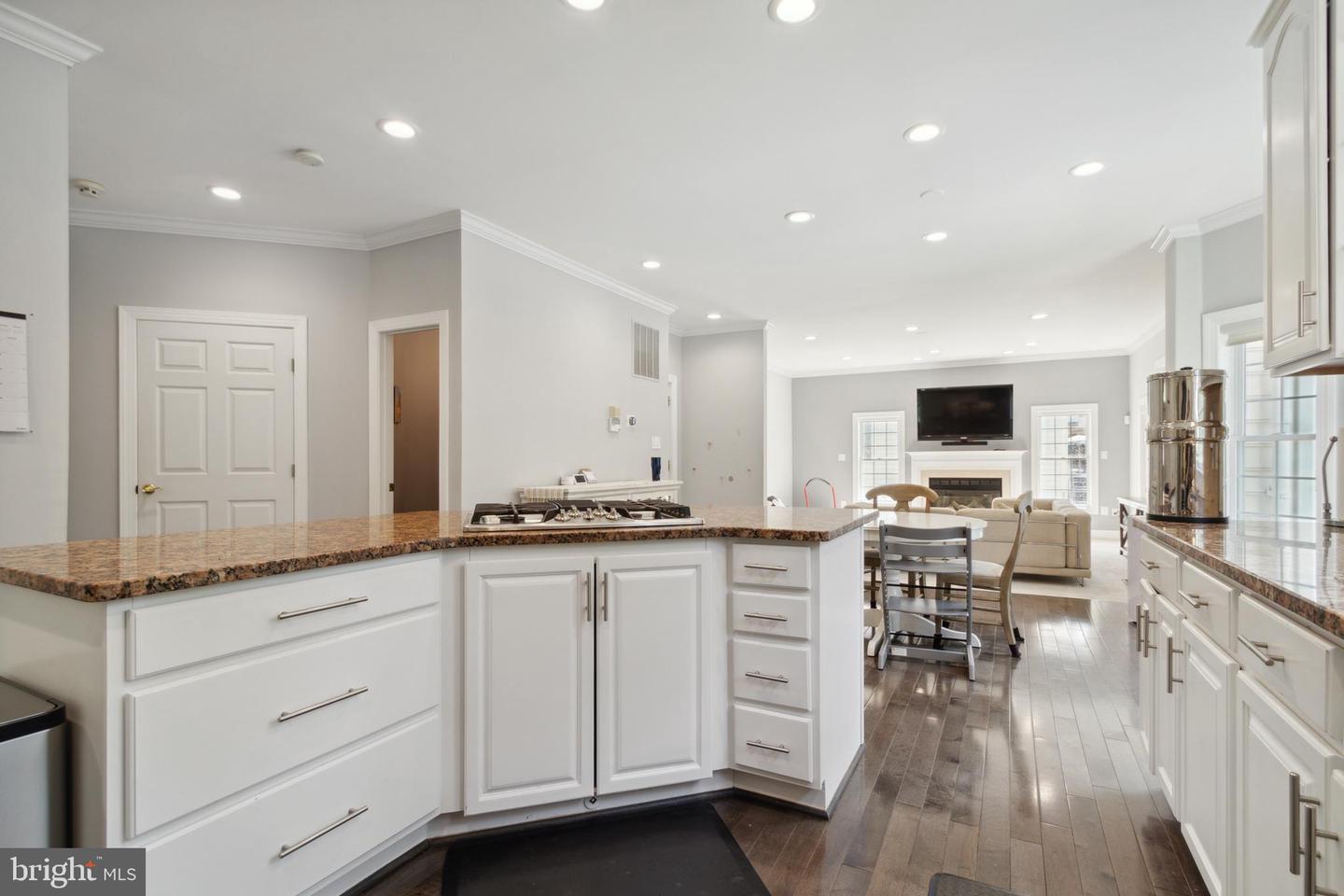 9903 Burke Station Ct