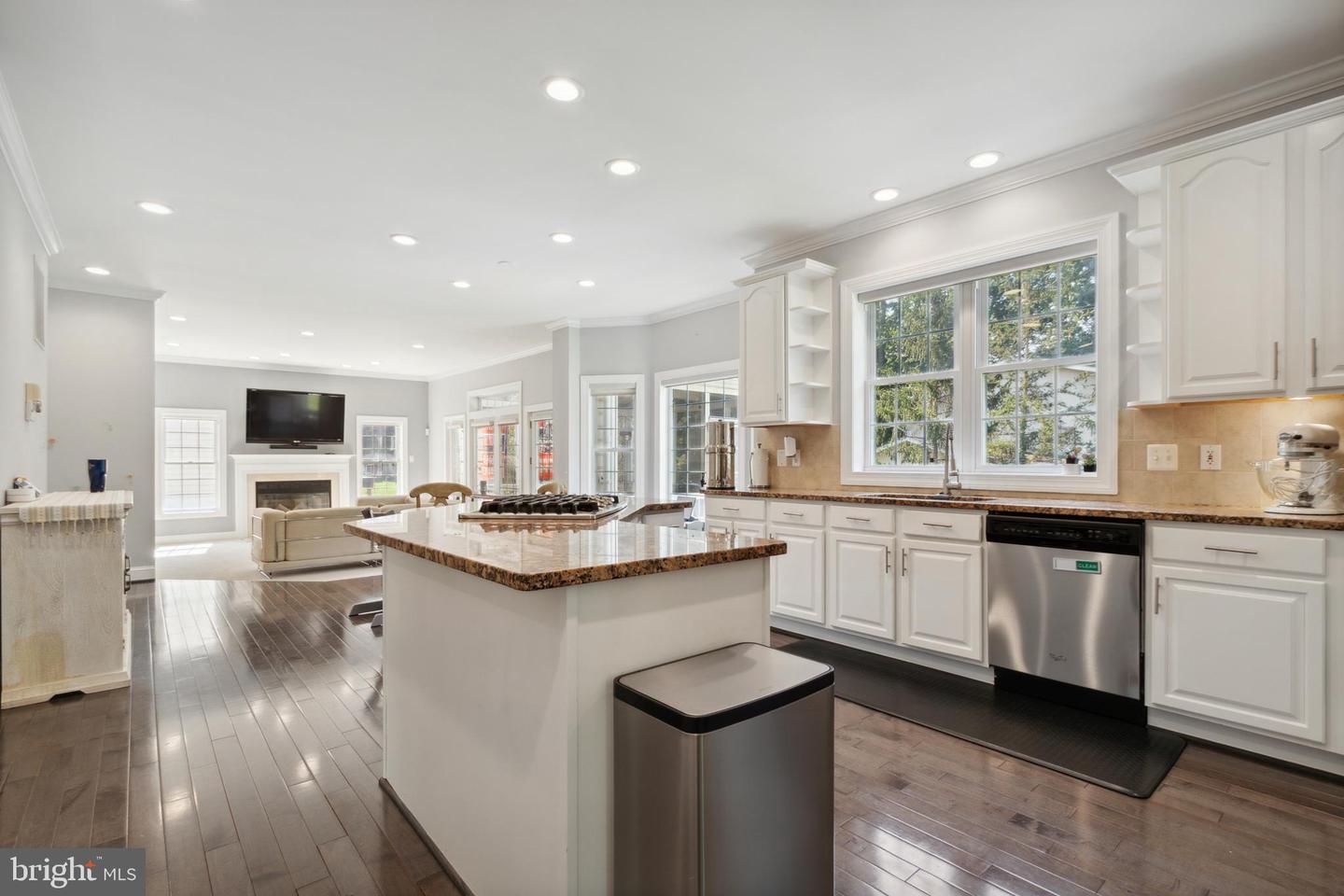 9903 Burke Station Ct