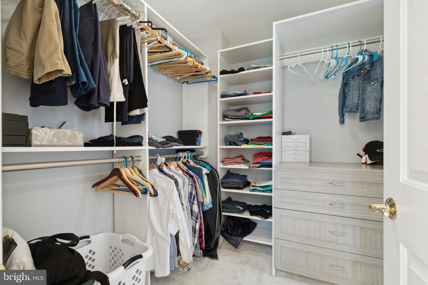 9903 Burke Station Ct