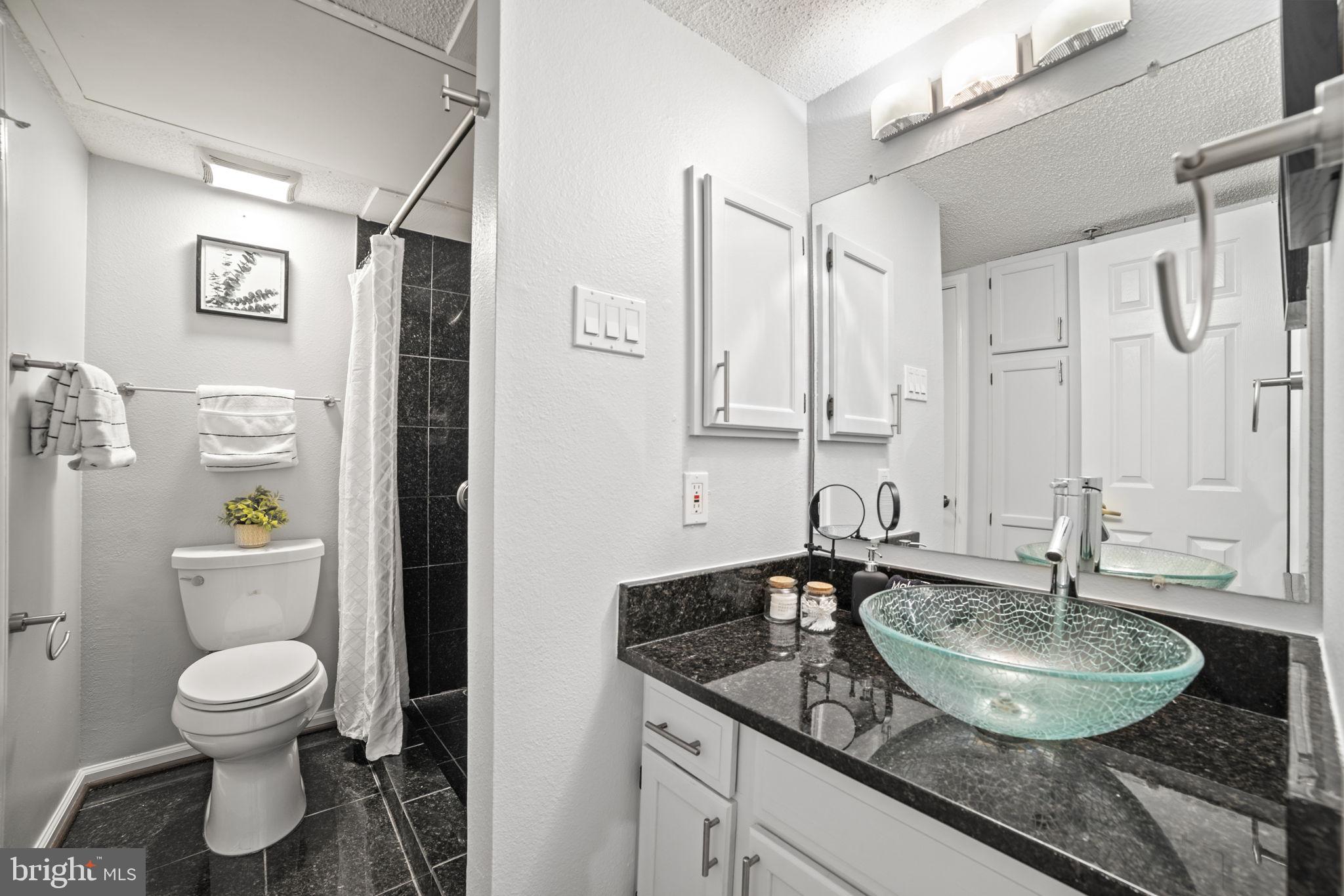 1504 Lincoln #119