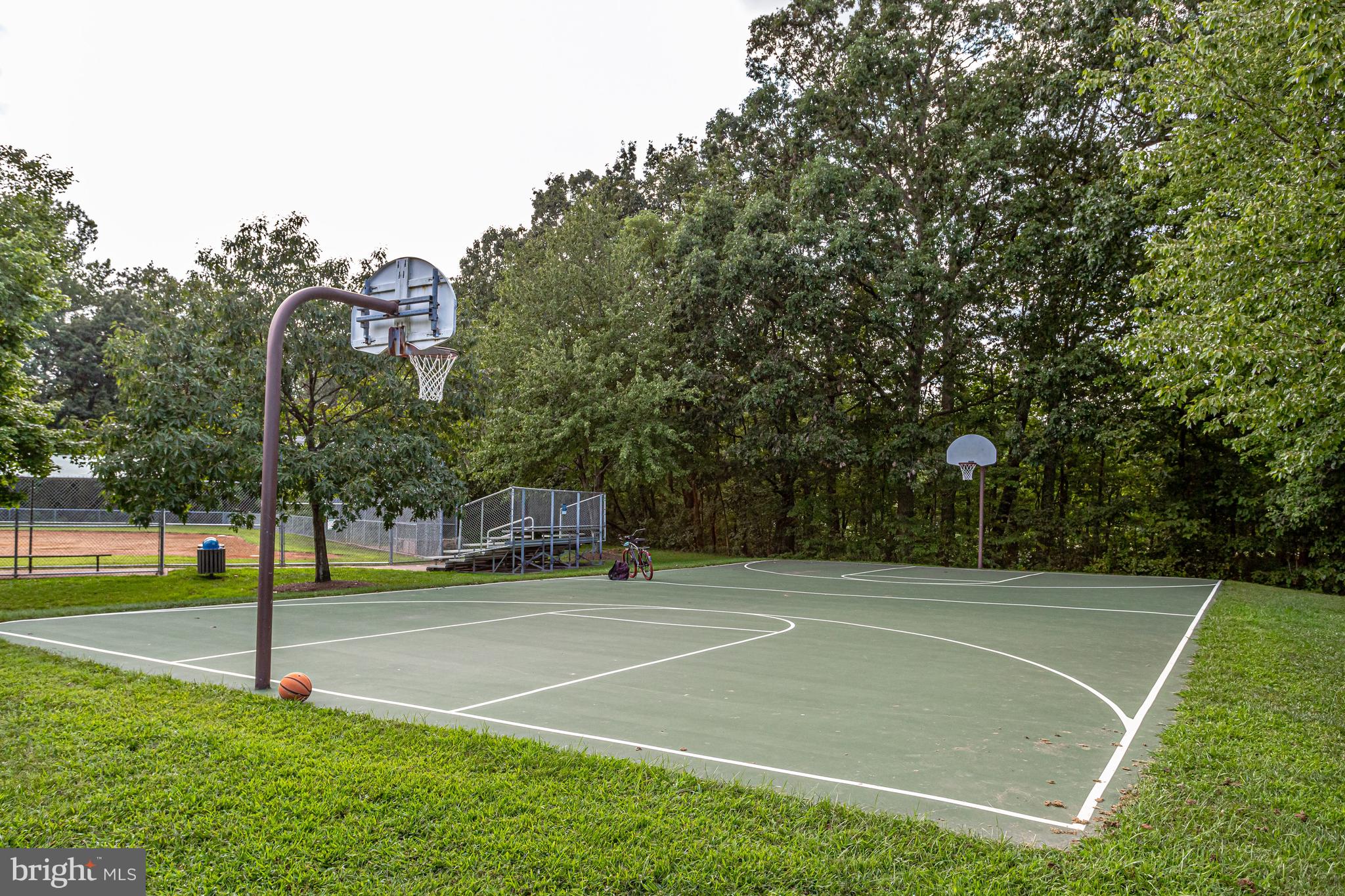 1220 Wild Hawthorn Way
