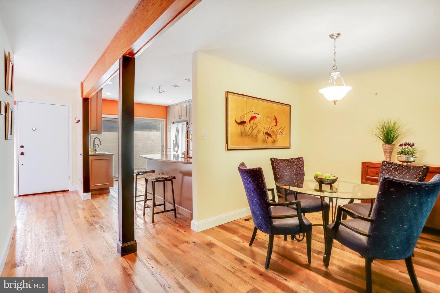 11724 Newbridge Ct