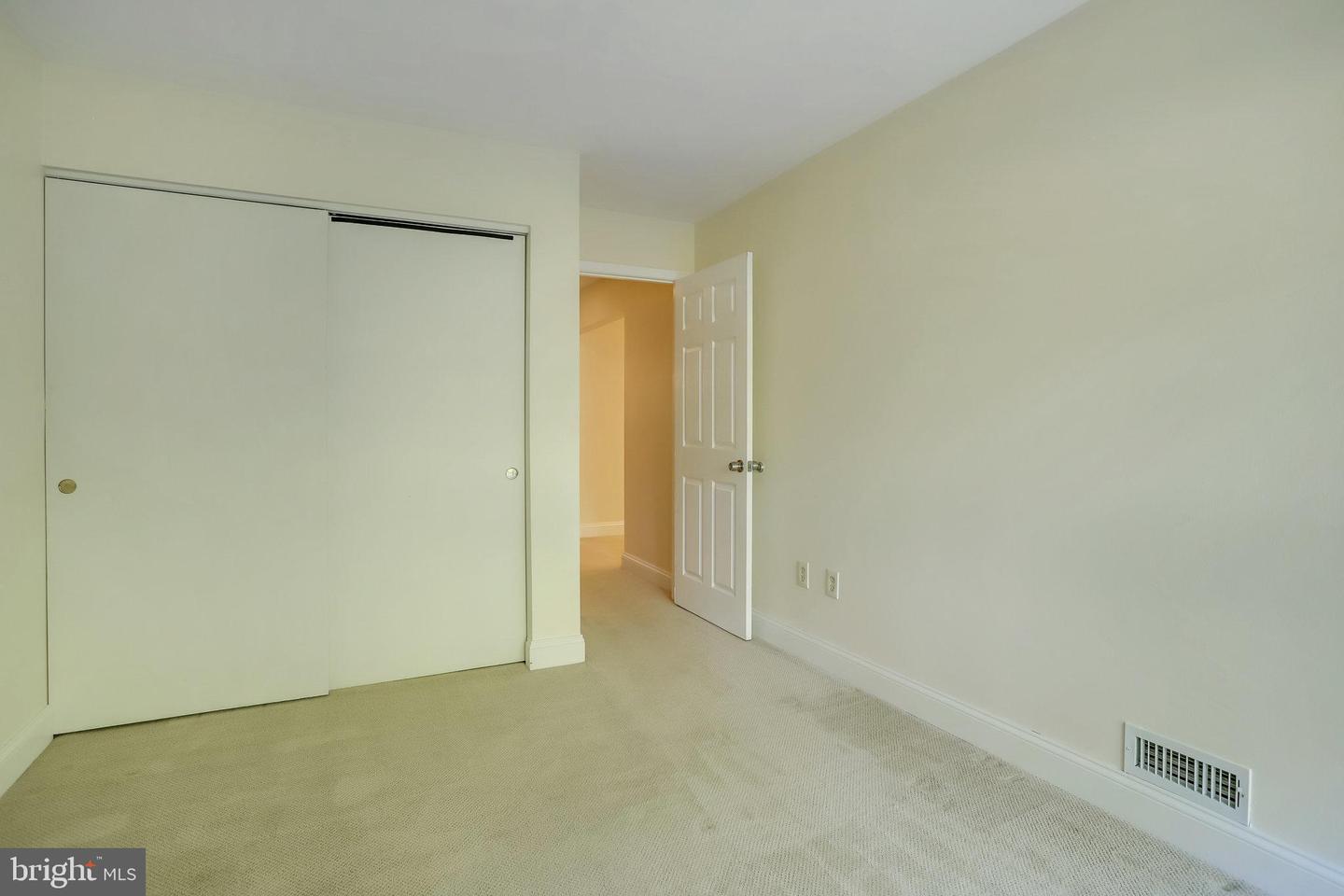 11724 Newbridge Ct