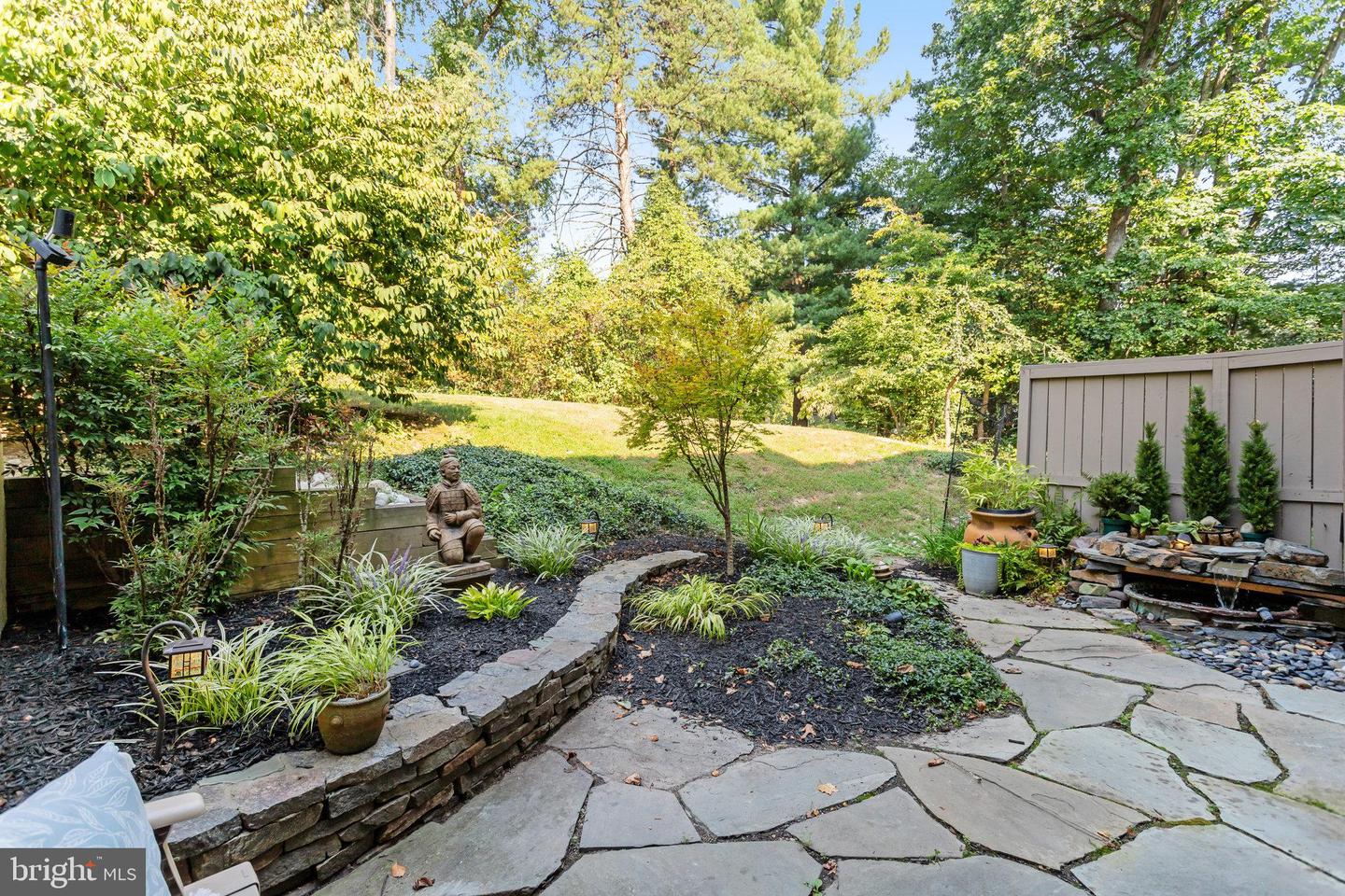 11724 Newbridge Ct