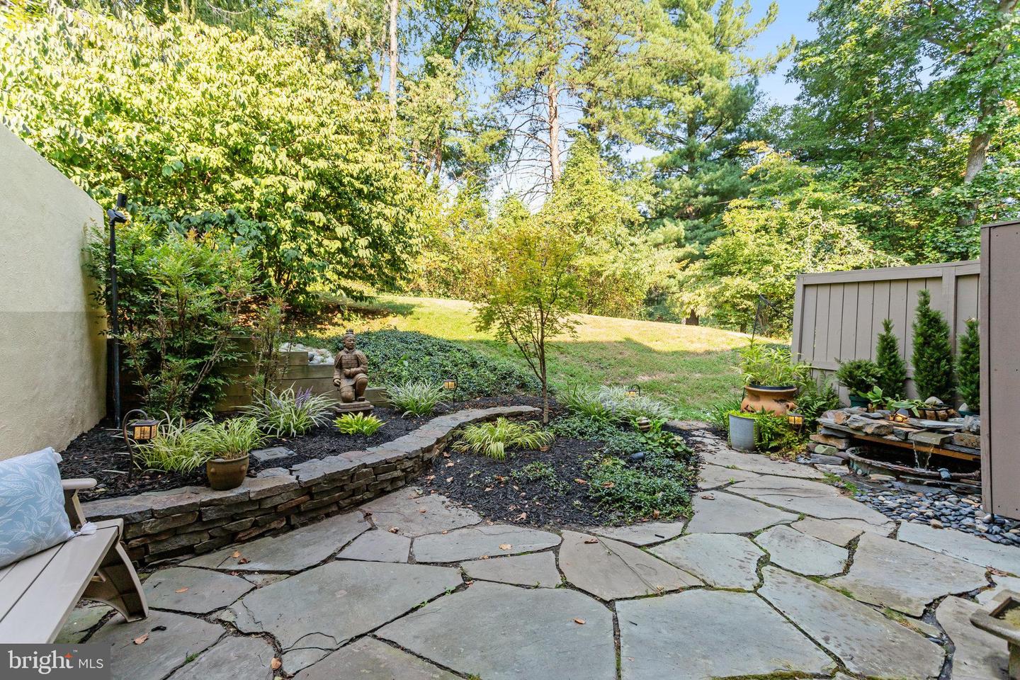 11724 Newbridge Ct
