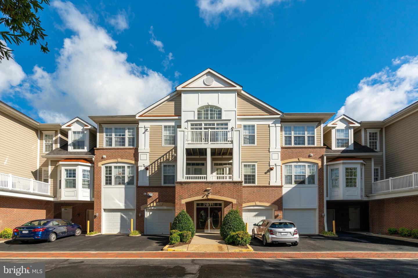 7871 Rolling Woods Ct #1402
