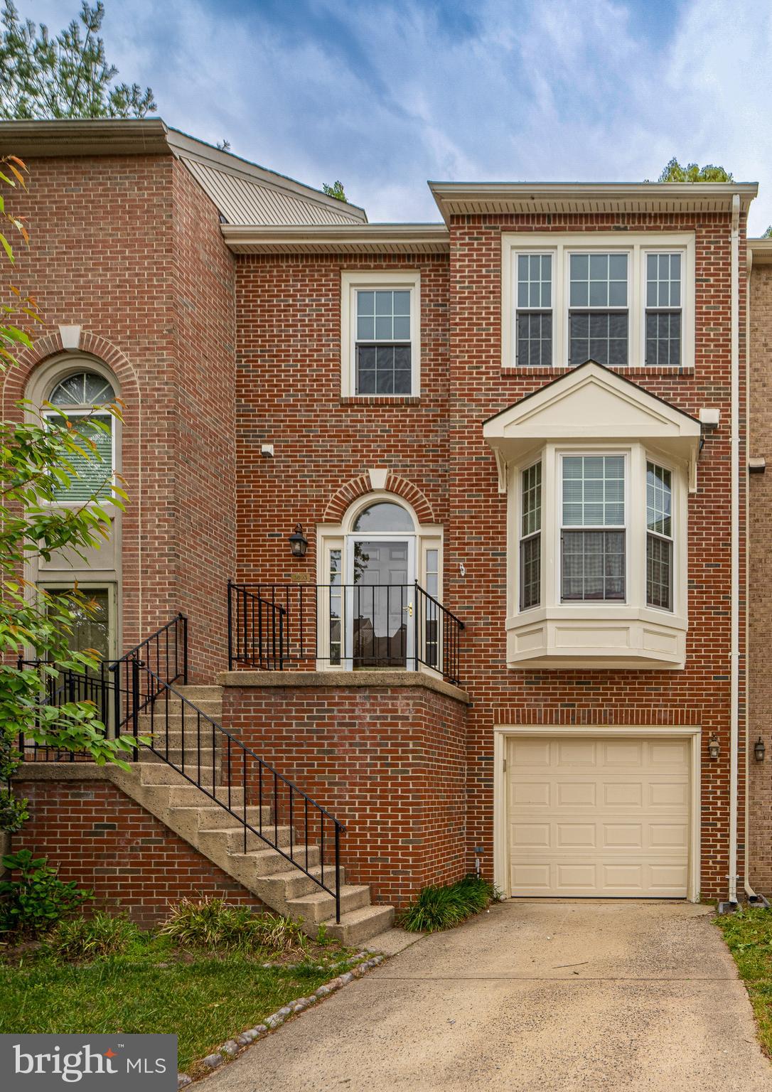 3803 Inverness Rd