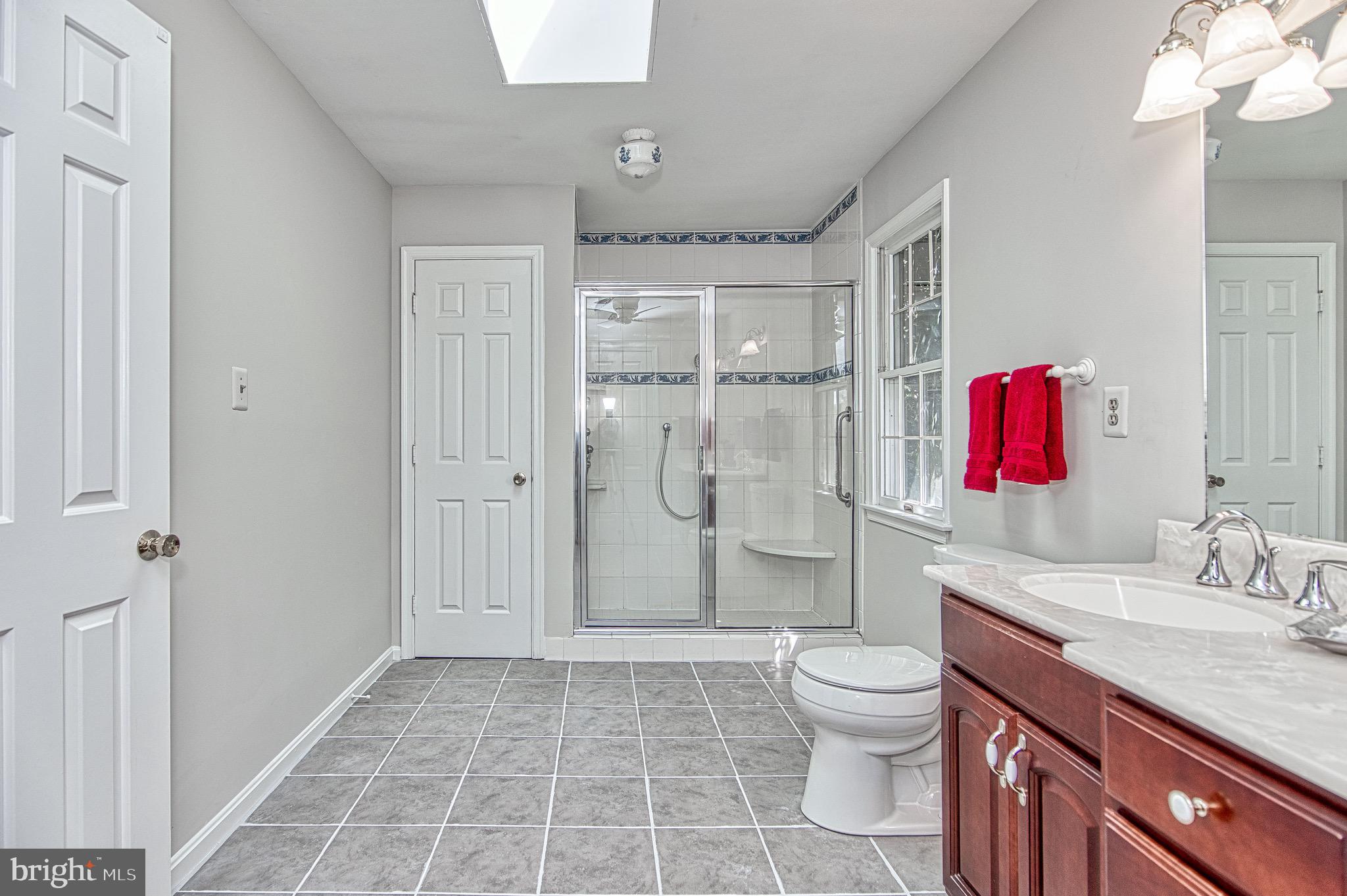 7814 Odell St