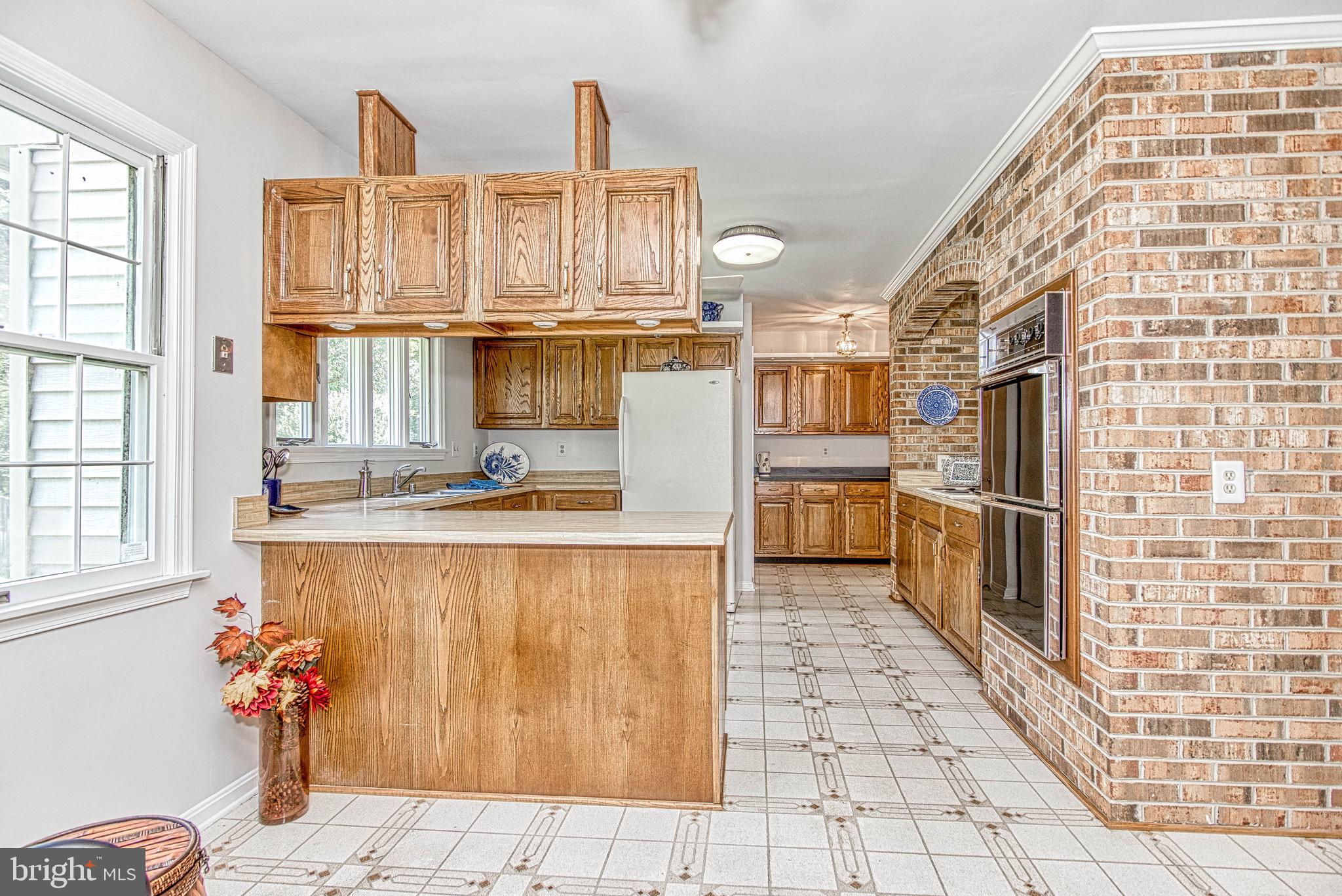 7814 Odell St