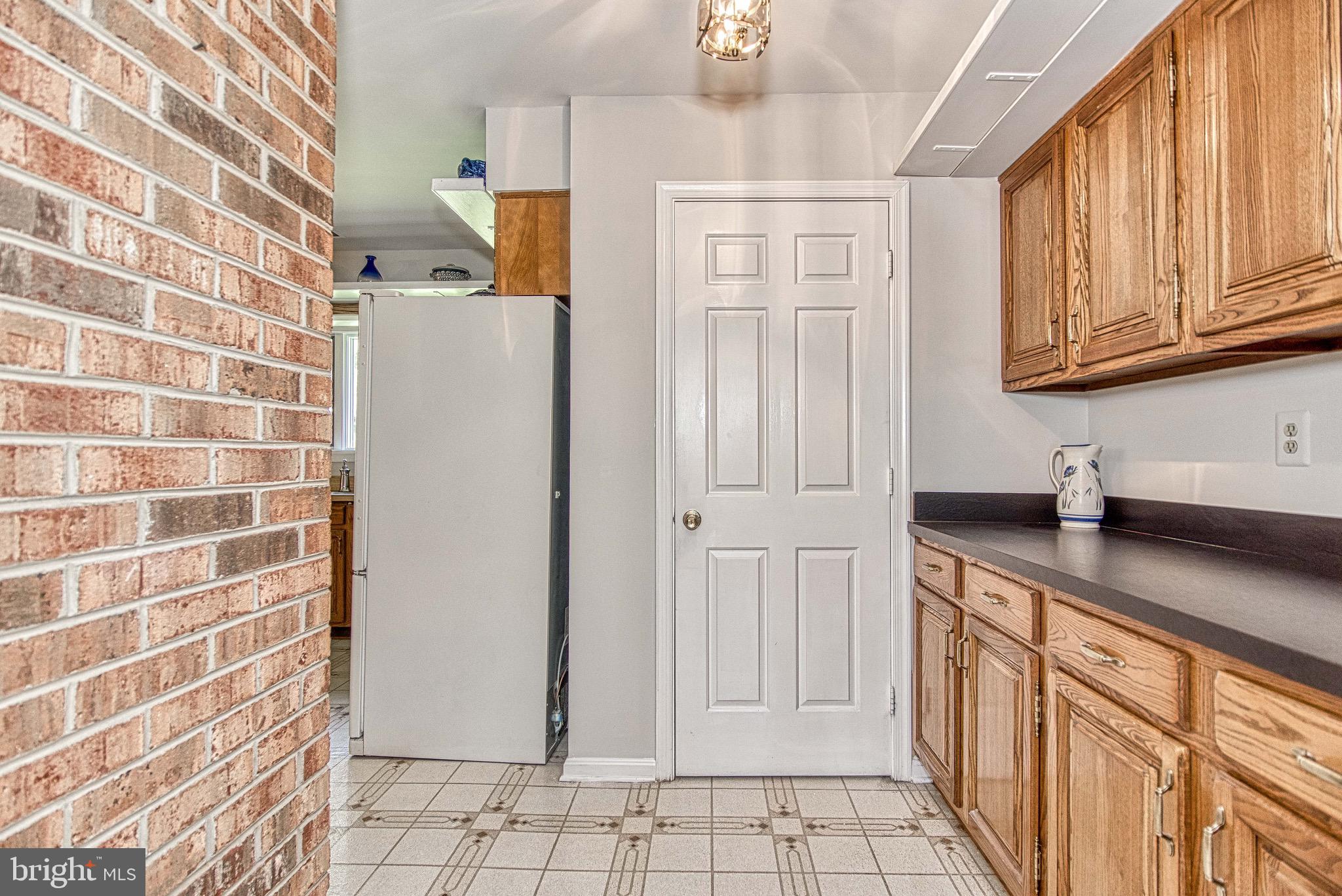7814 Odell St