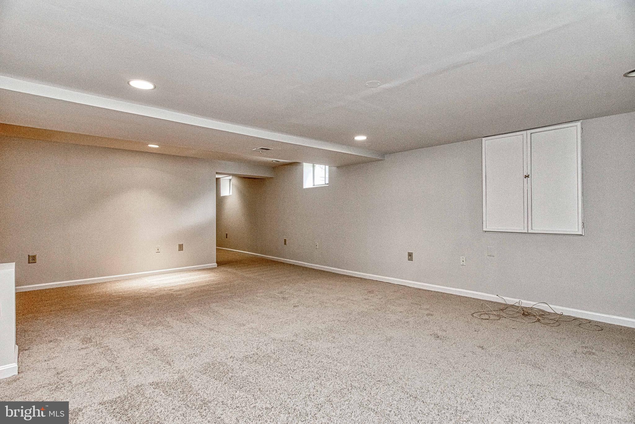 7814 Odell St