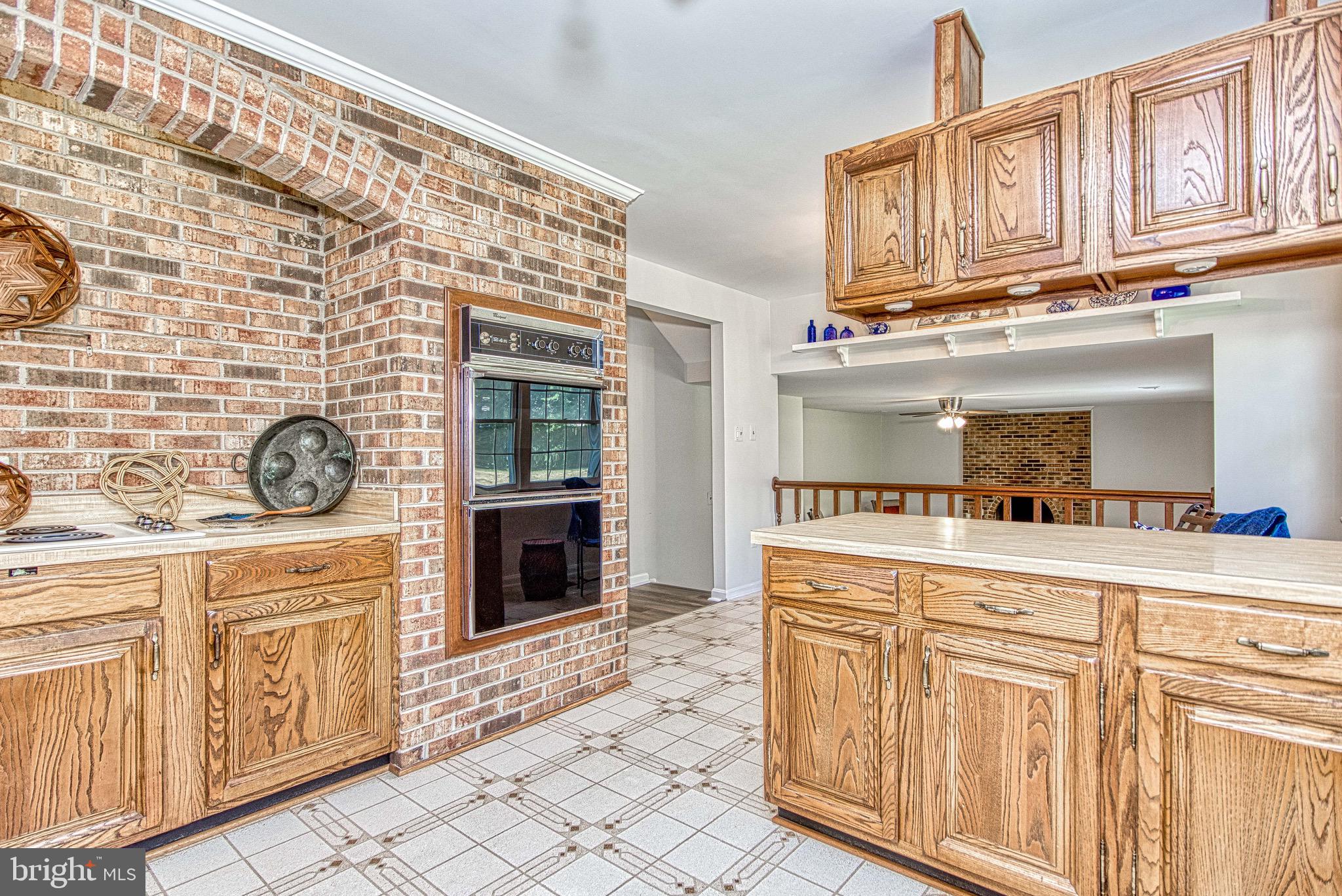 7814 Odell St