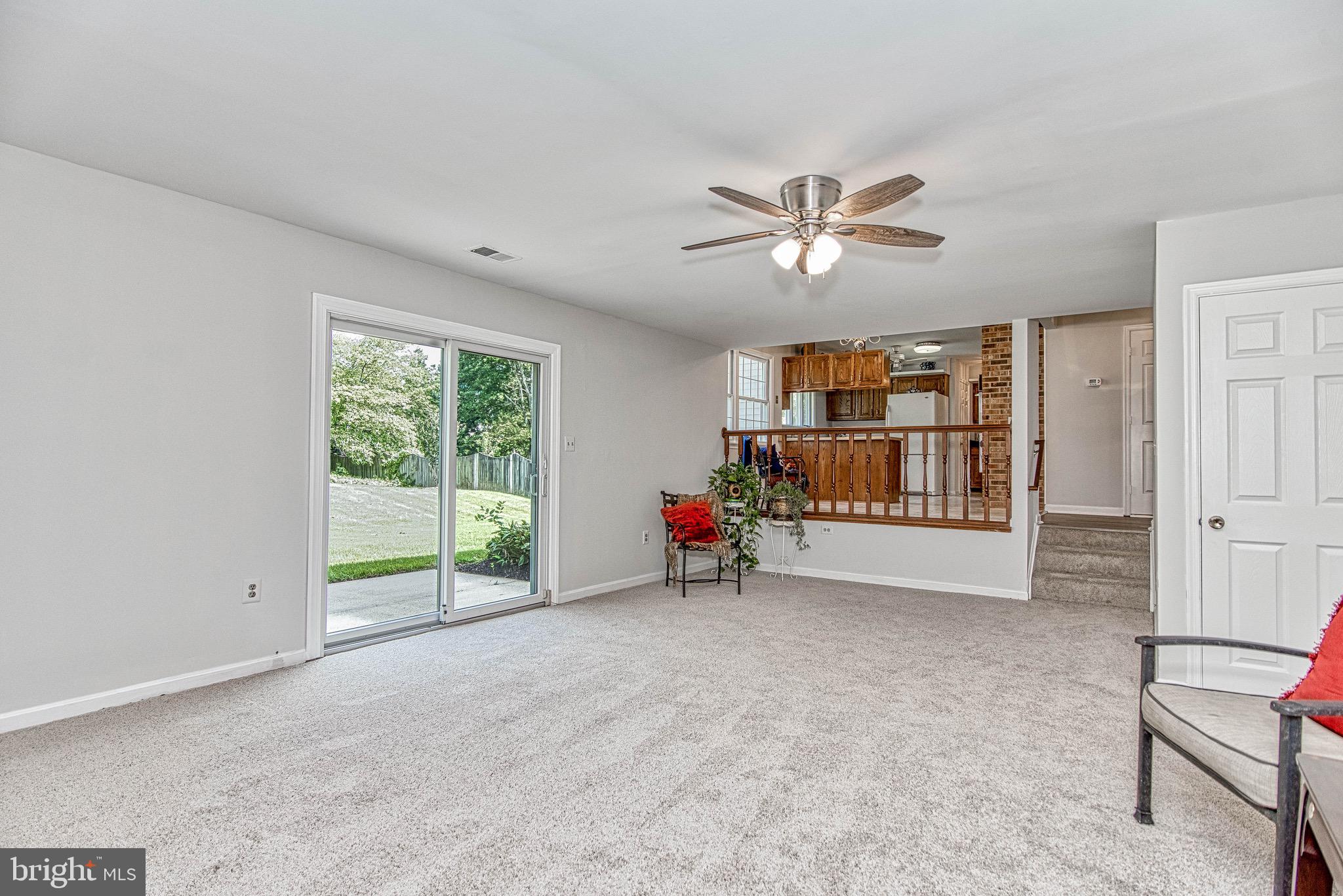 7814 Odell St