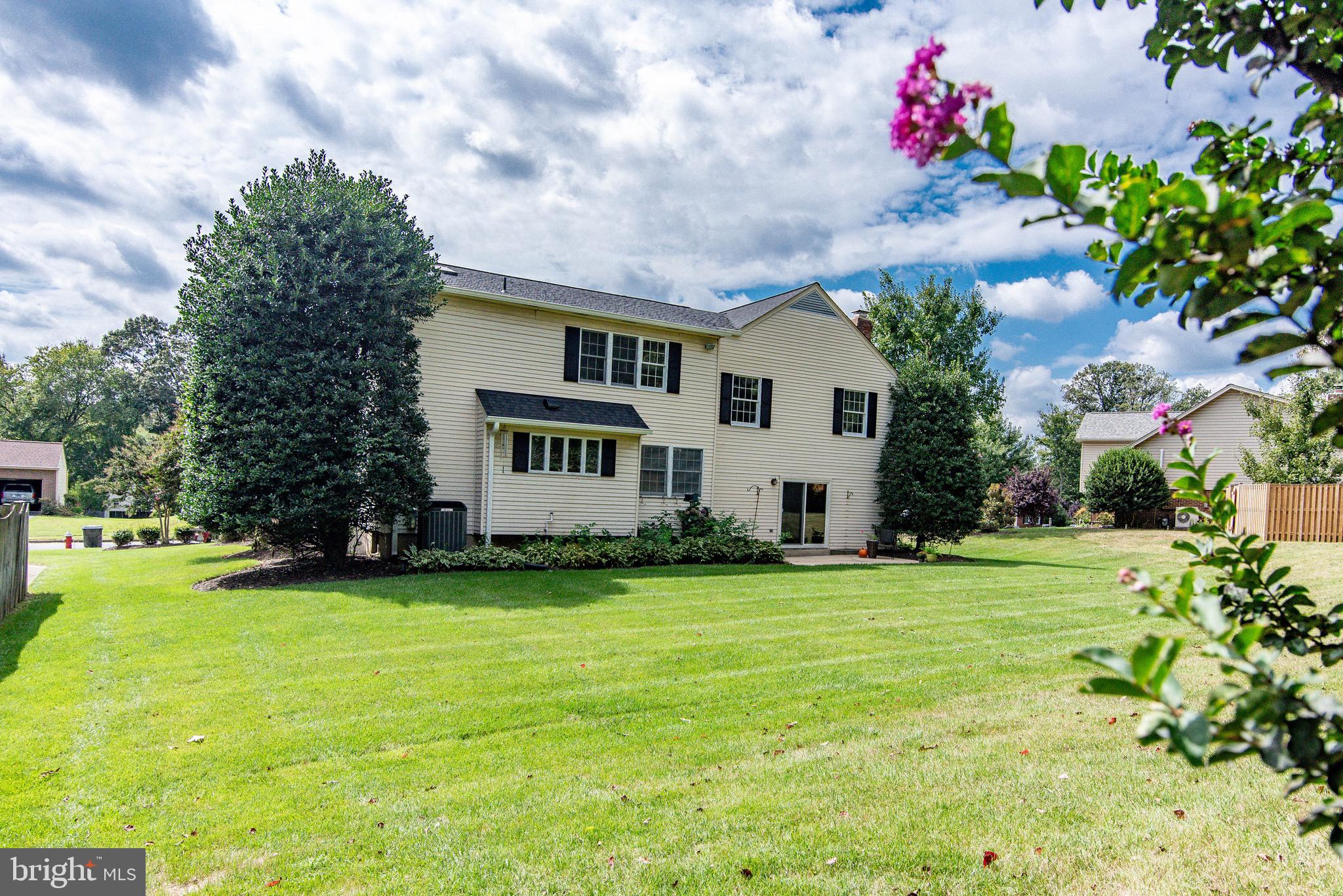 7814 Odell St