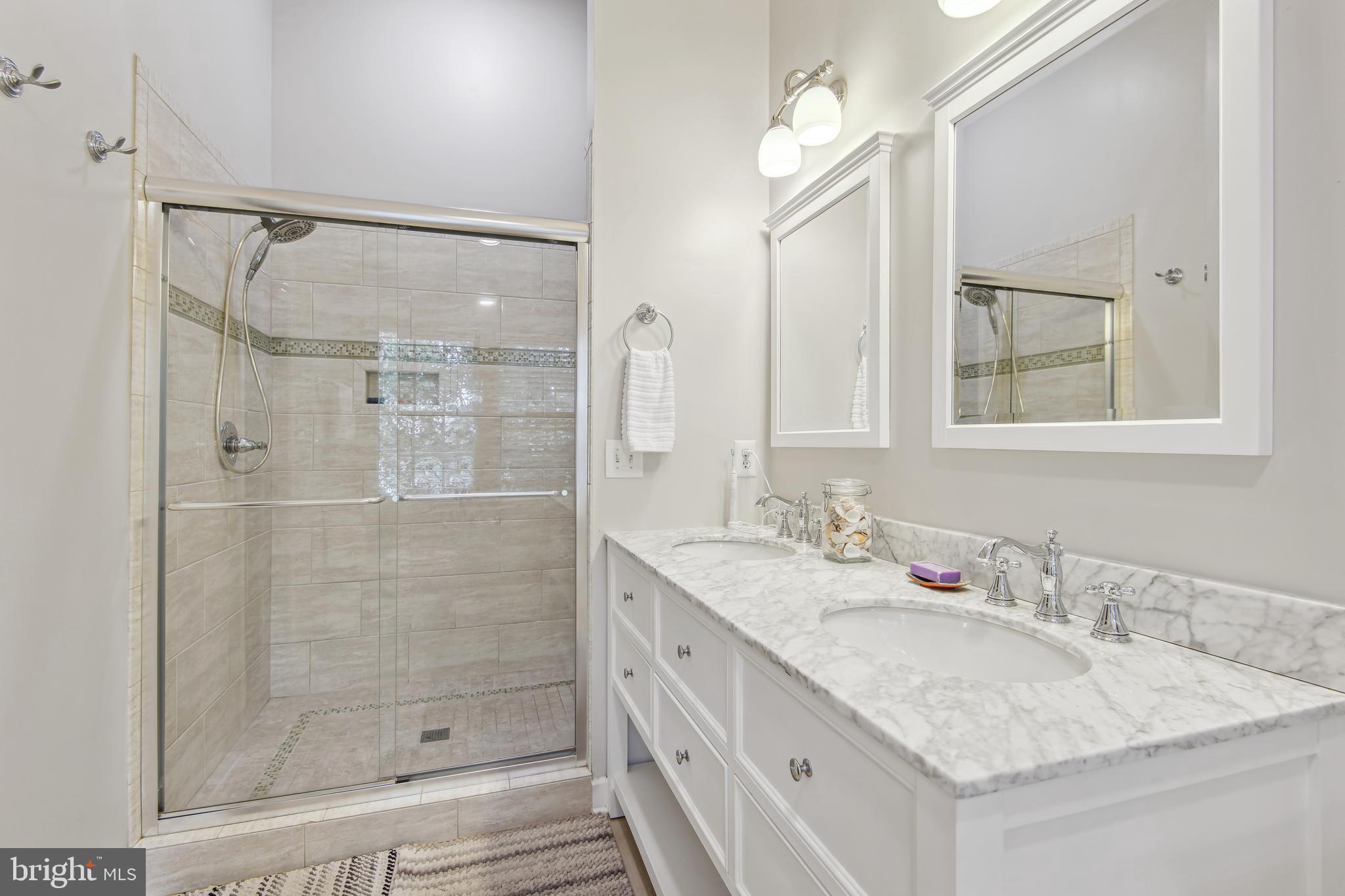 1386 PARK GARDEN LANE