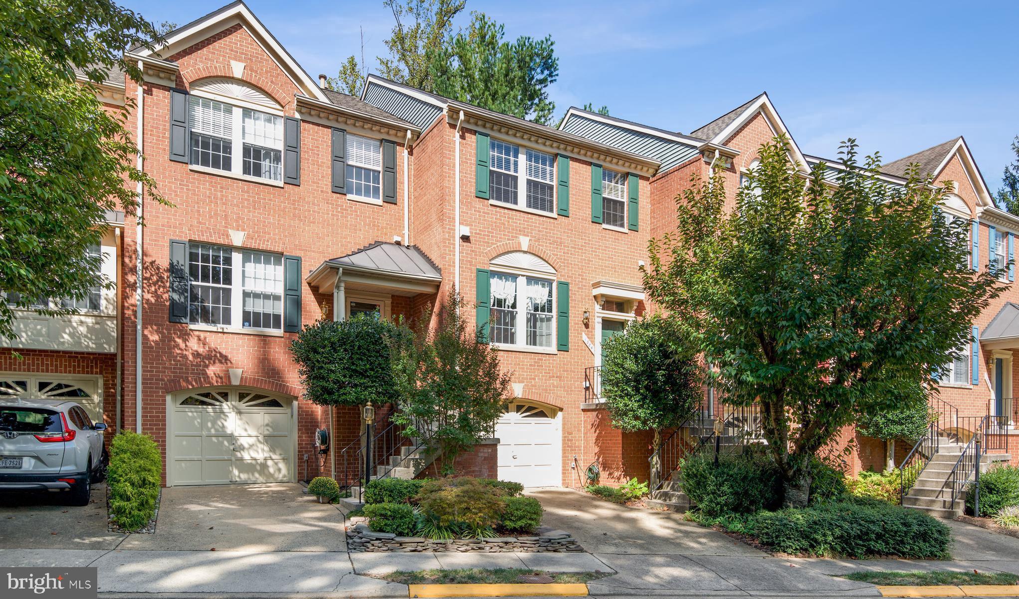 1386 PARK GARDEN LANE