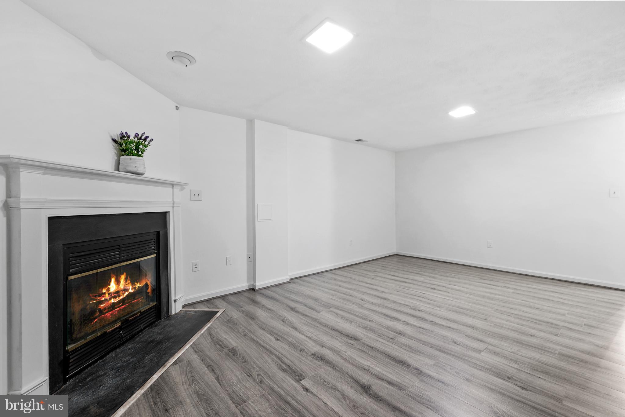 9434 William Kirk Ln