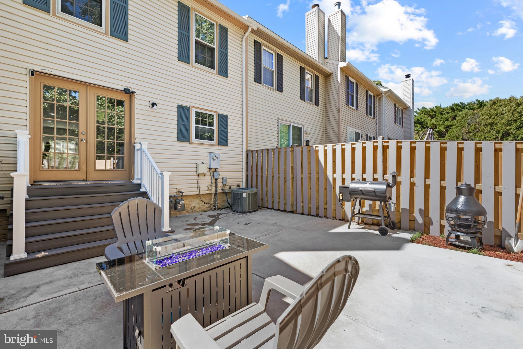 9434 William Kirk Ln