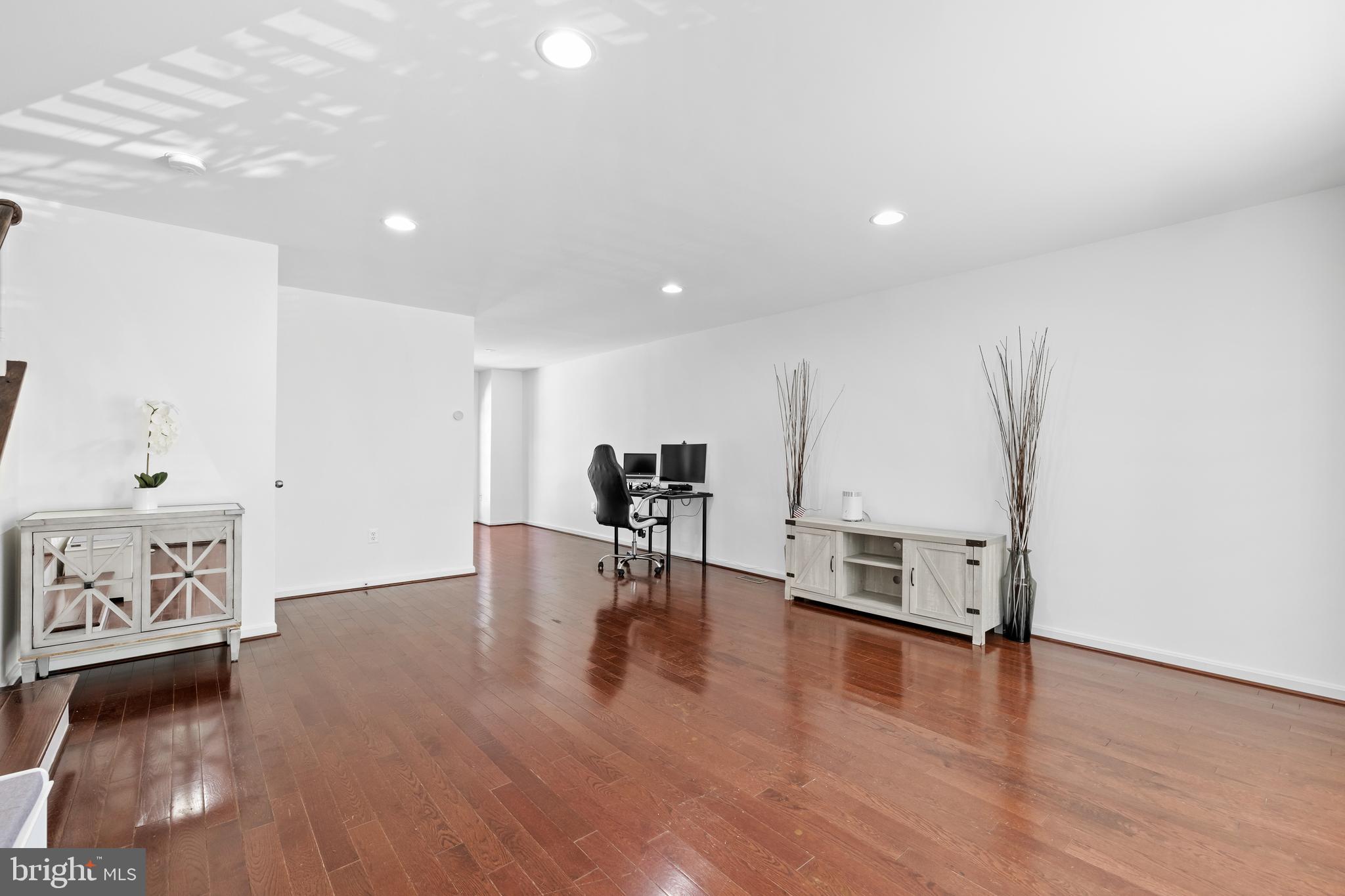 9434 William Kirk Ln