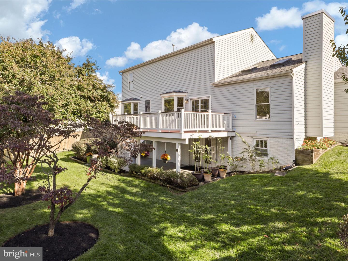 5232 Belle Plains Dr