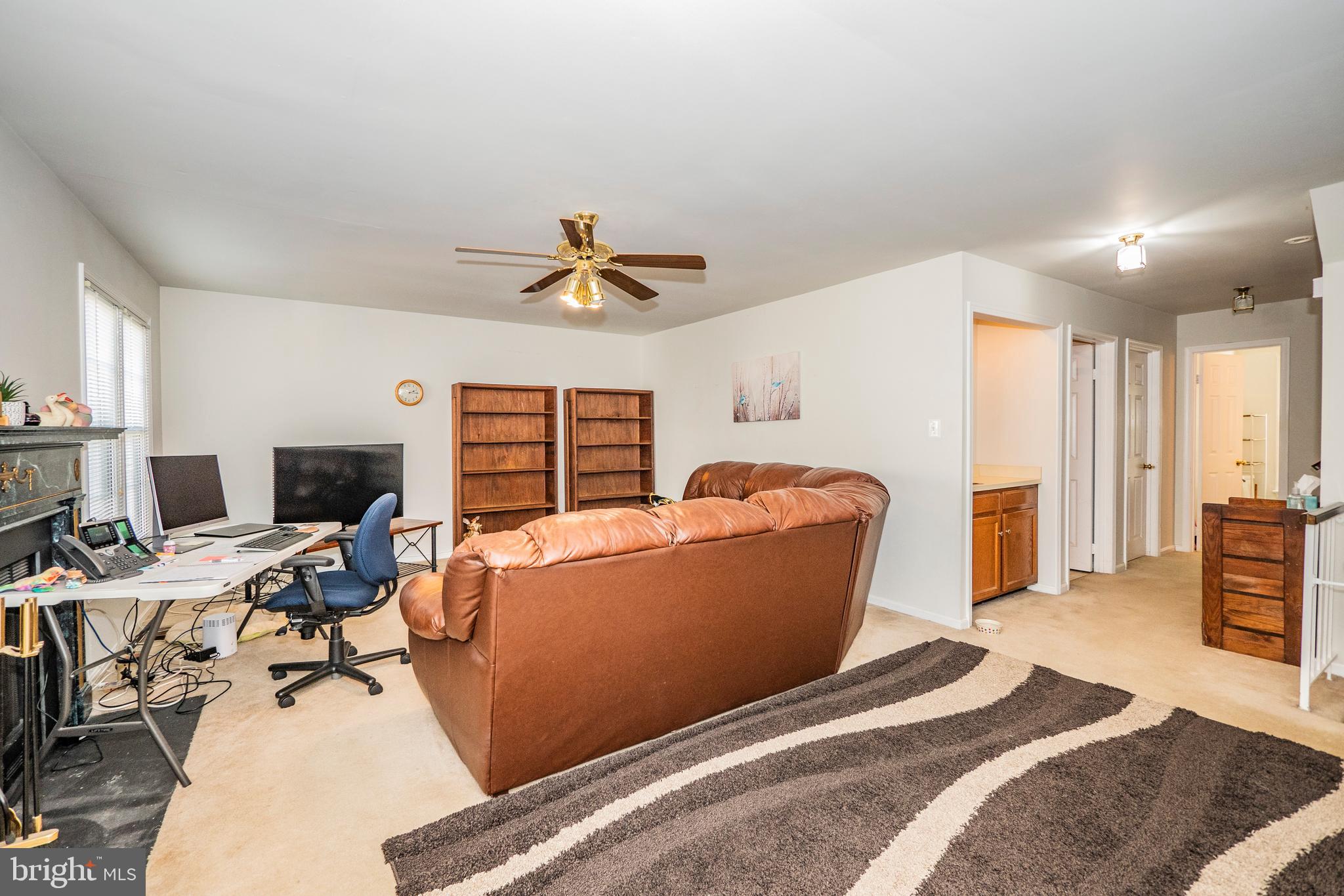 7964 REVENNA LANE