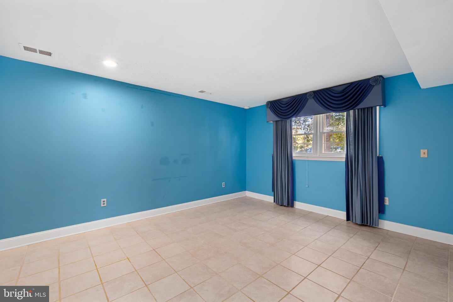 3300 Rocky Mount Rd