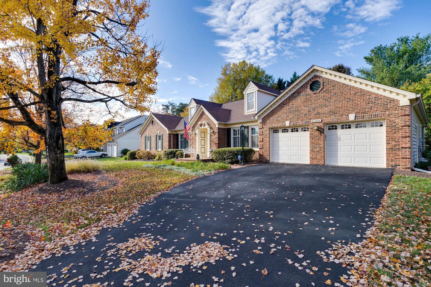 6464 Gristmill Square Ln