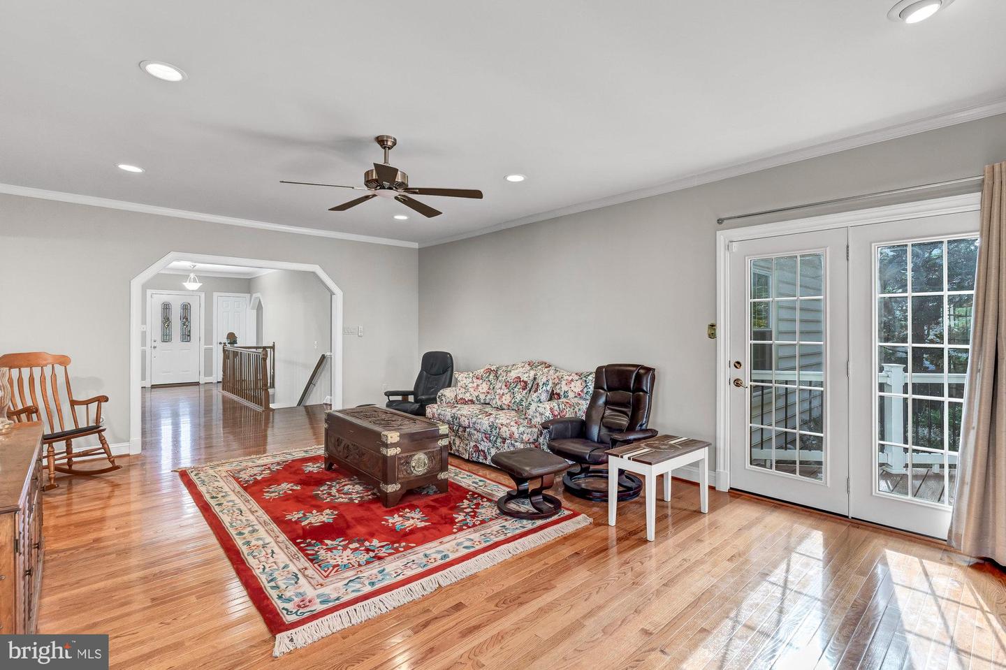 6464 Gristmill Square Ln