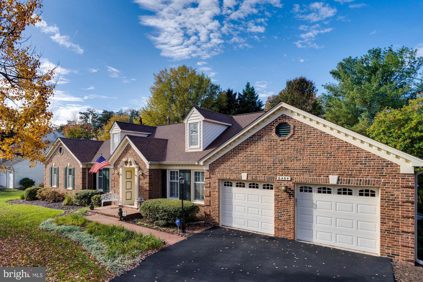 6464 Gristmill Square Ln