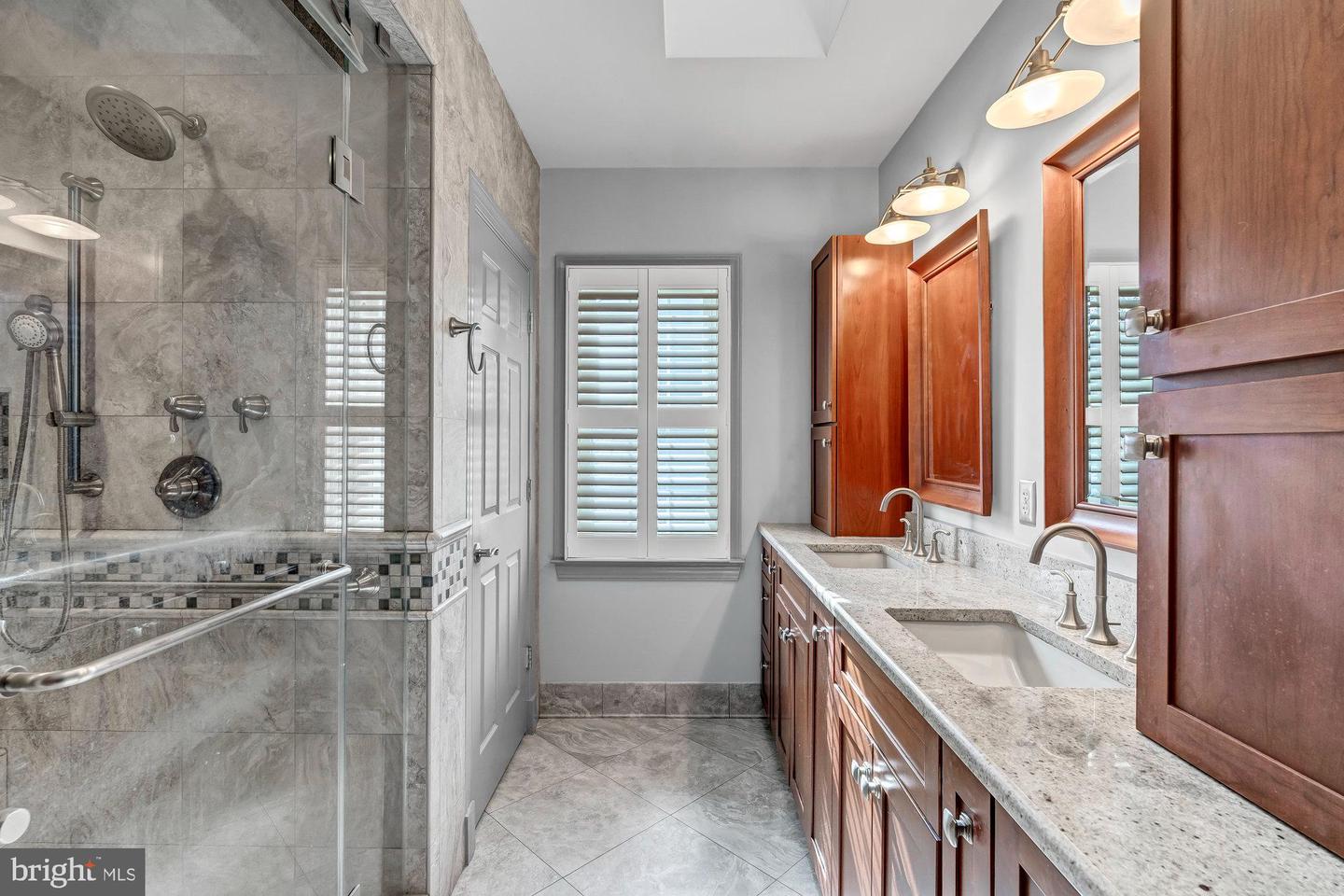 6464 Gristmill Square Ln