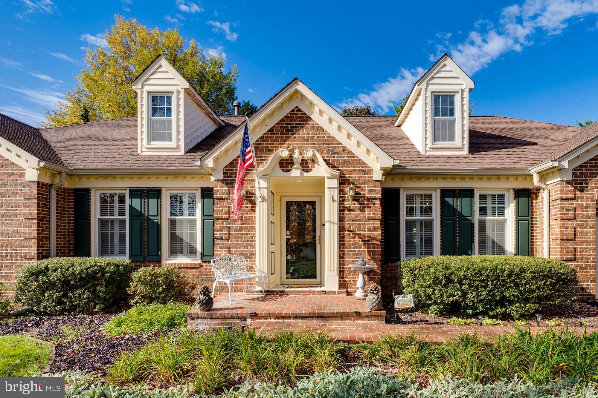 6464 Gristmill Square Ln