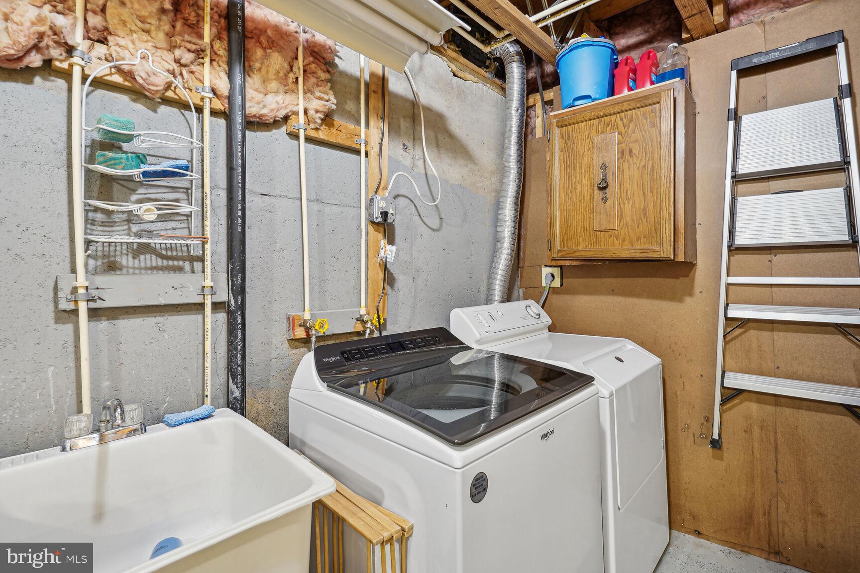 10641 Lakeside Oak Ct