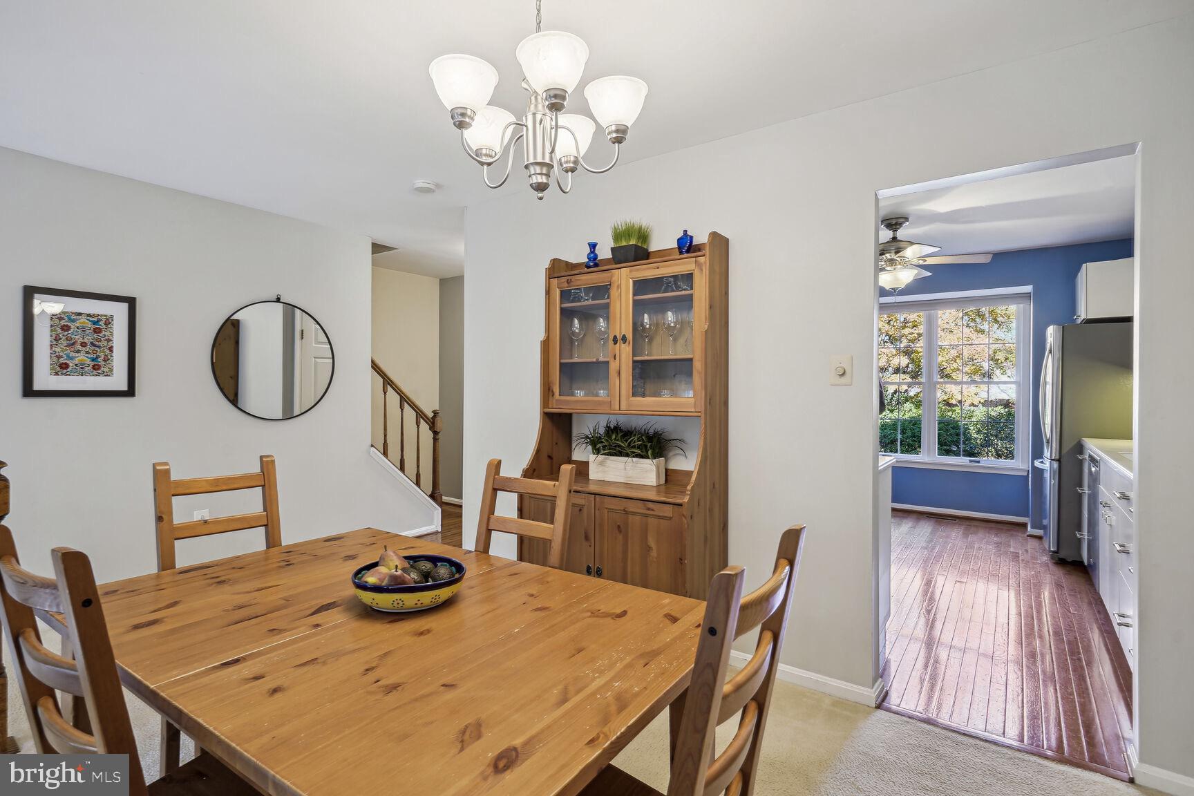 10641 Lakeside Oak Ct