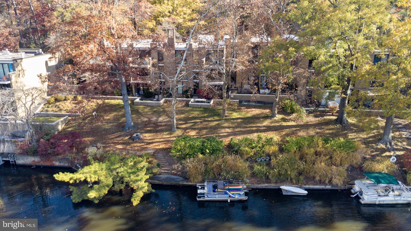 1690 Chimney House Rd