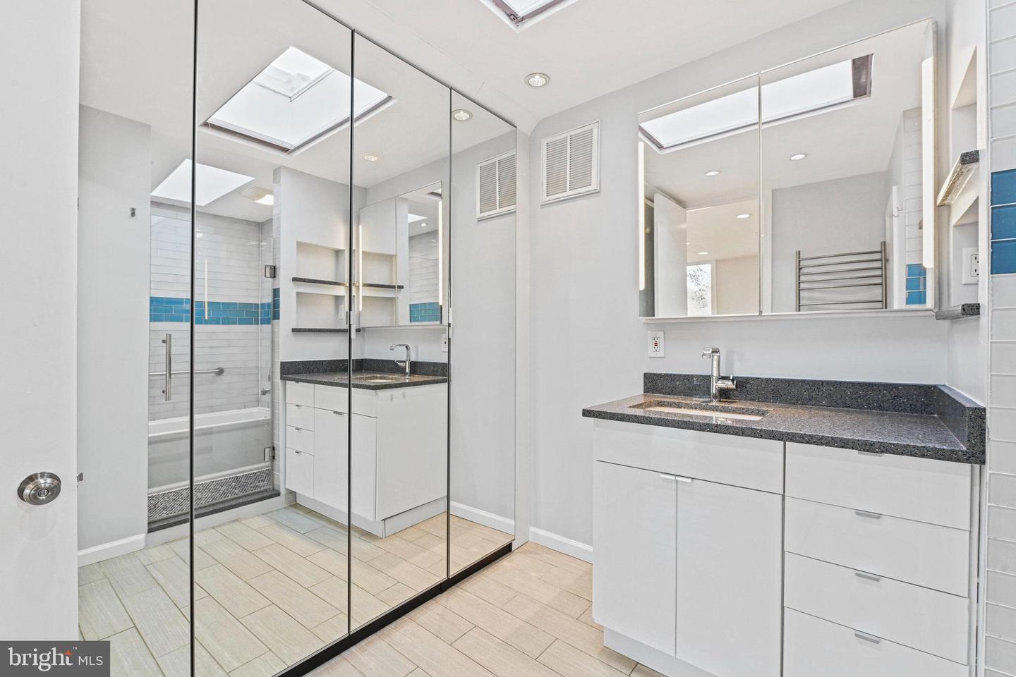 1690 Chimney House Rd