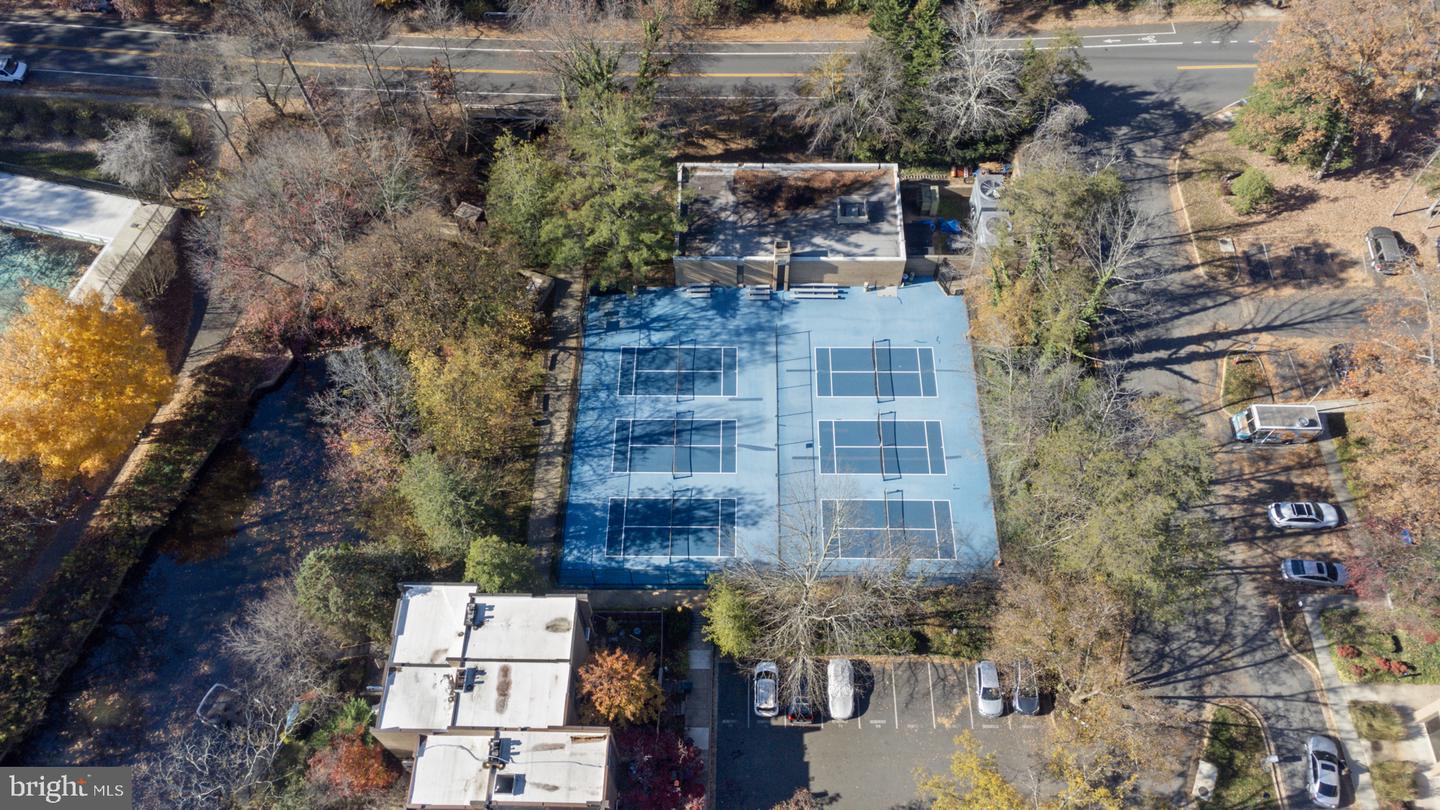 1690 Chimney House Rd