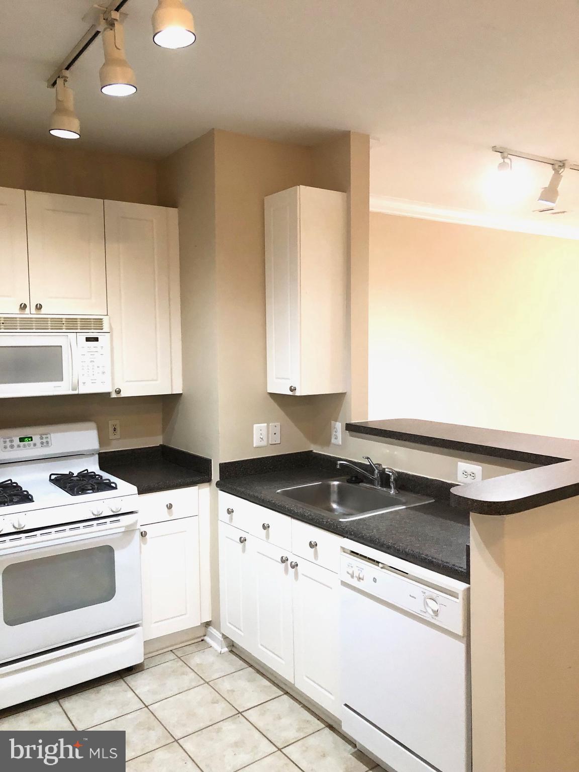 9486 Virginia Center Blvd #104