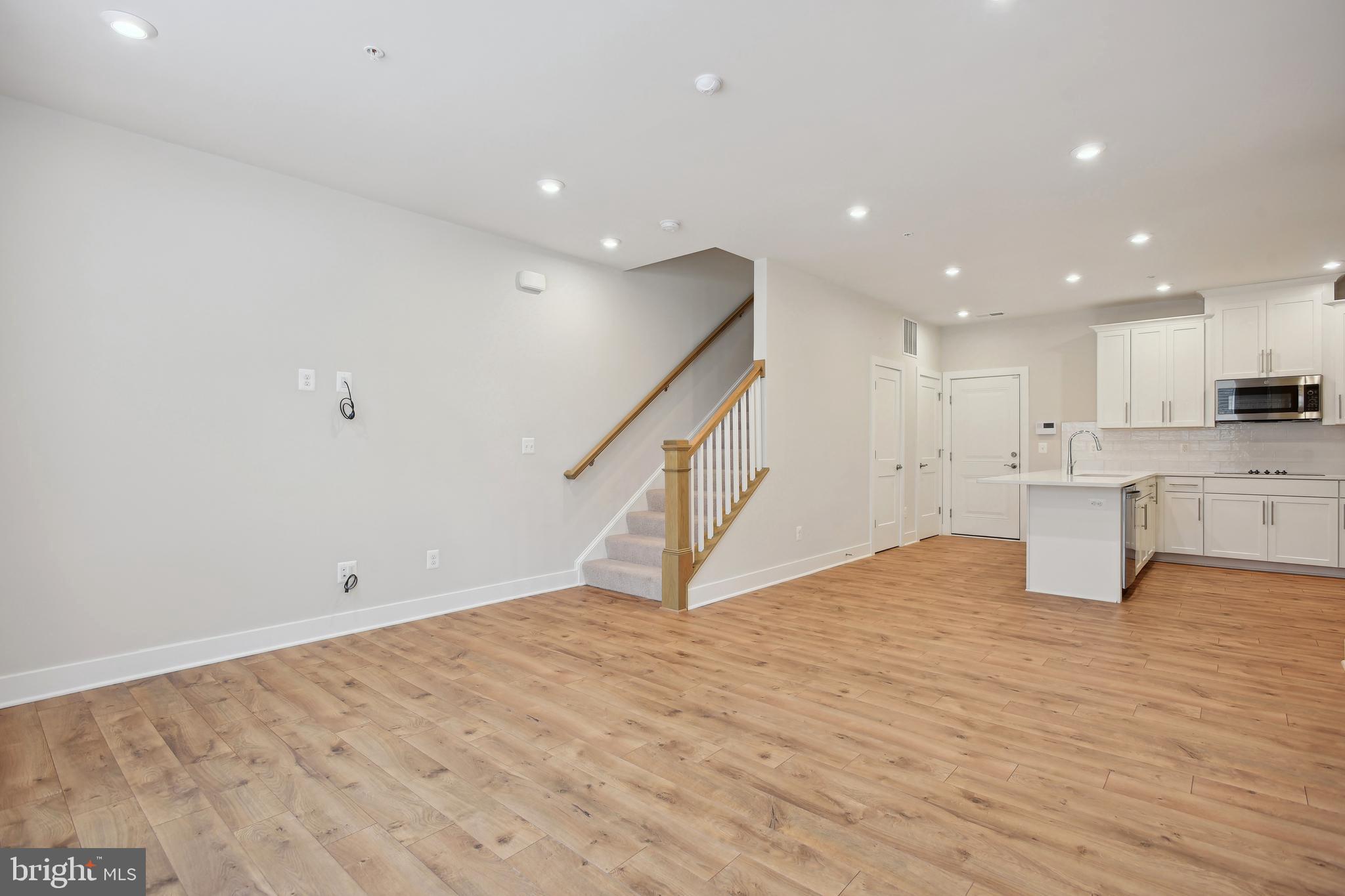 1704 BANDIT LOOP 20A