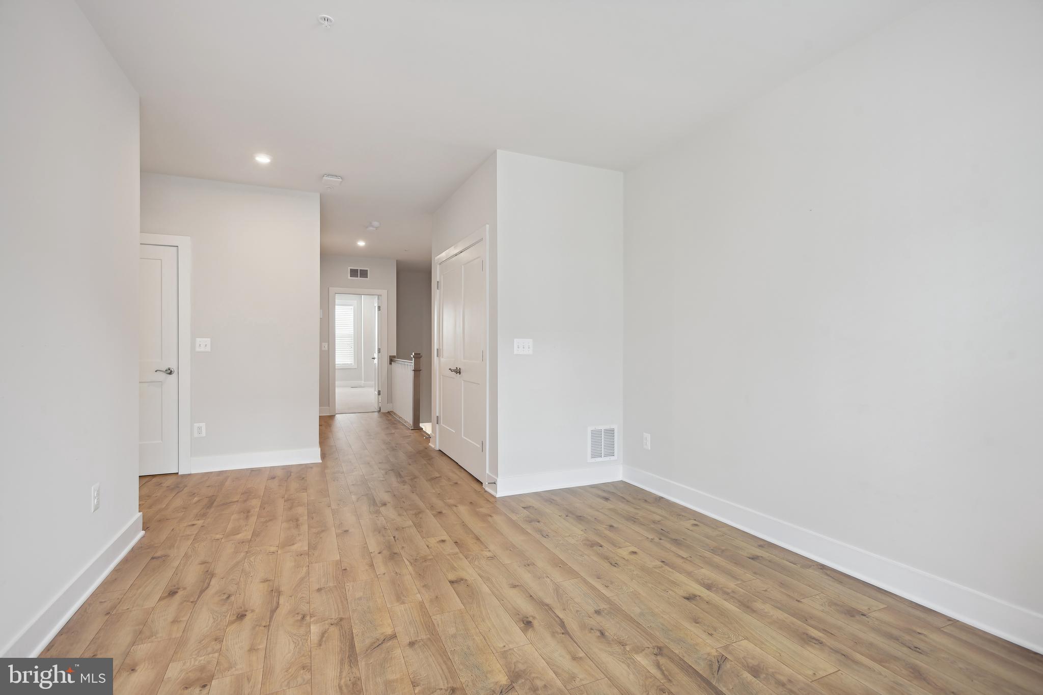 1704 BANDIT LOOP 20A