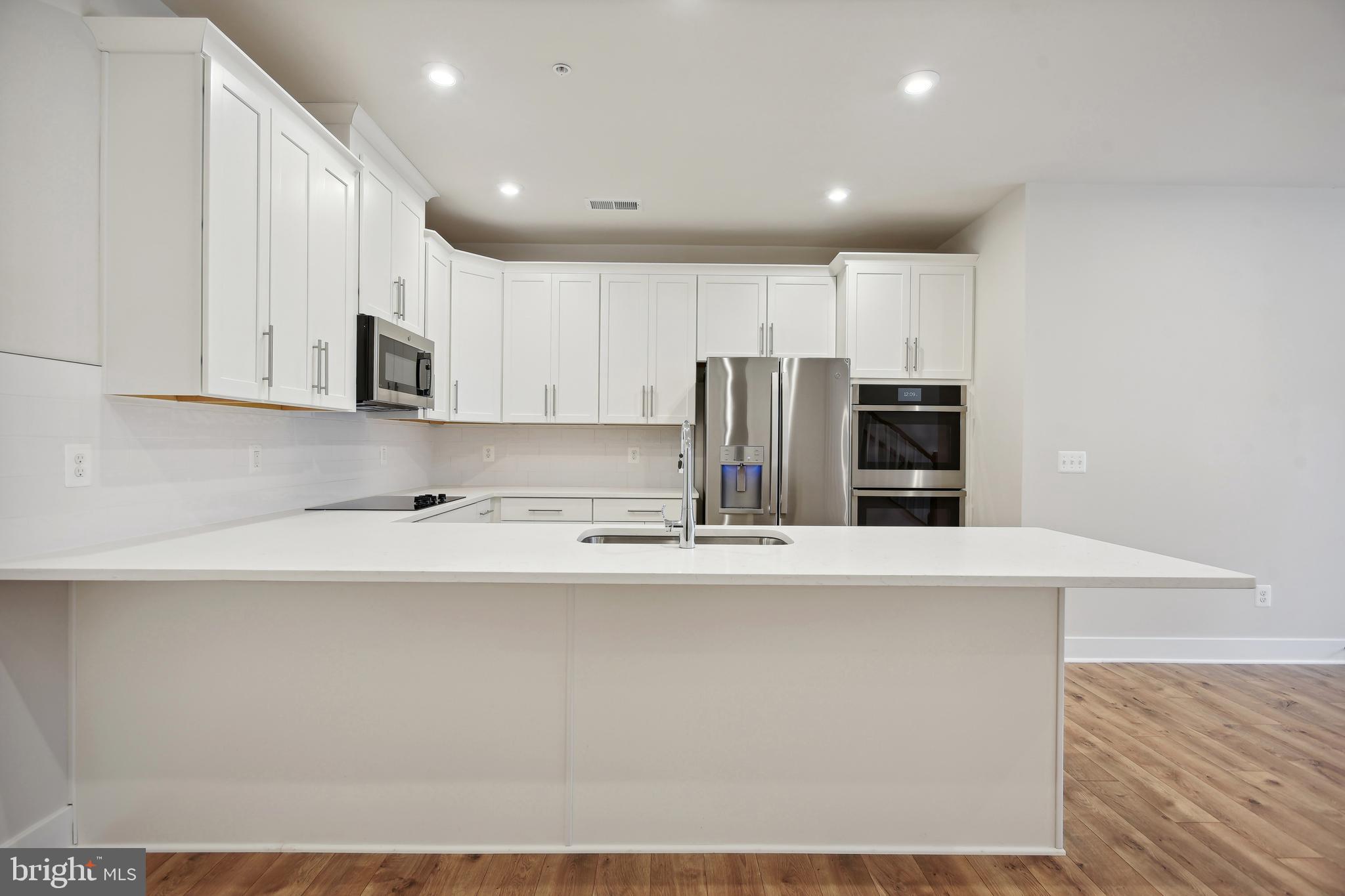 1704 BANDIT LOOP 20A