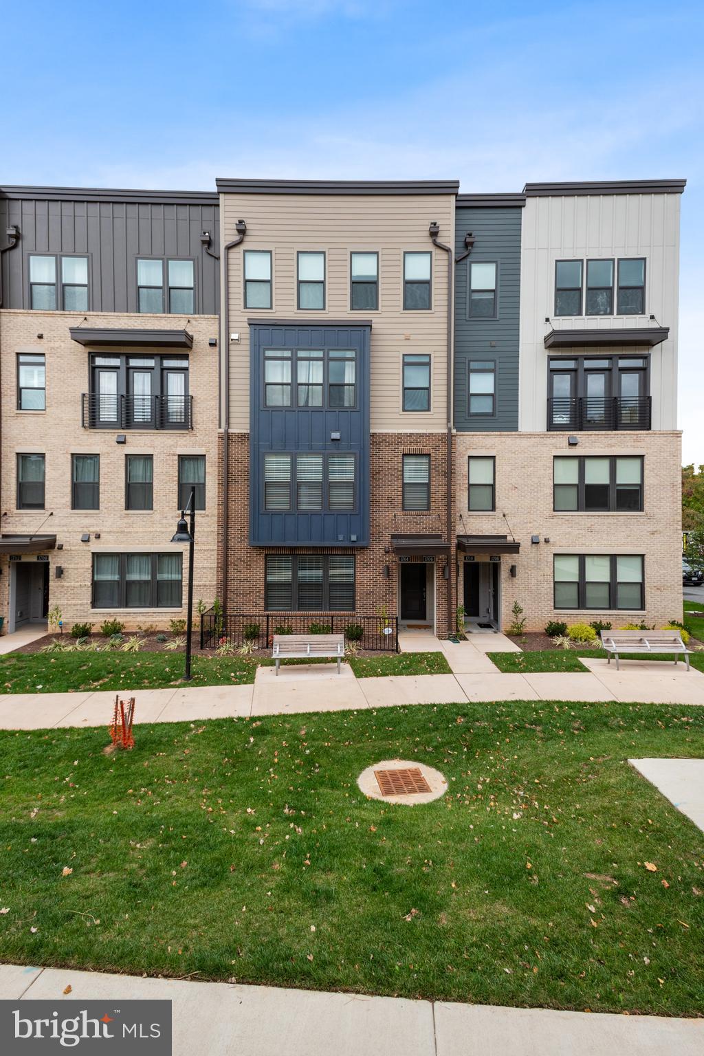 1704 BANDIT LOOP 20A