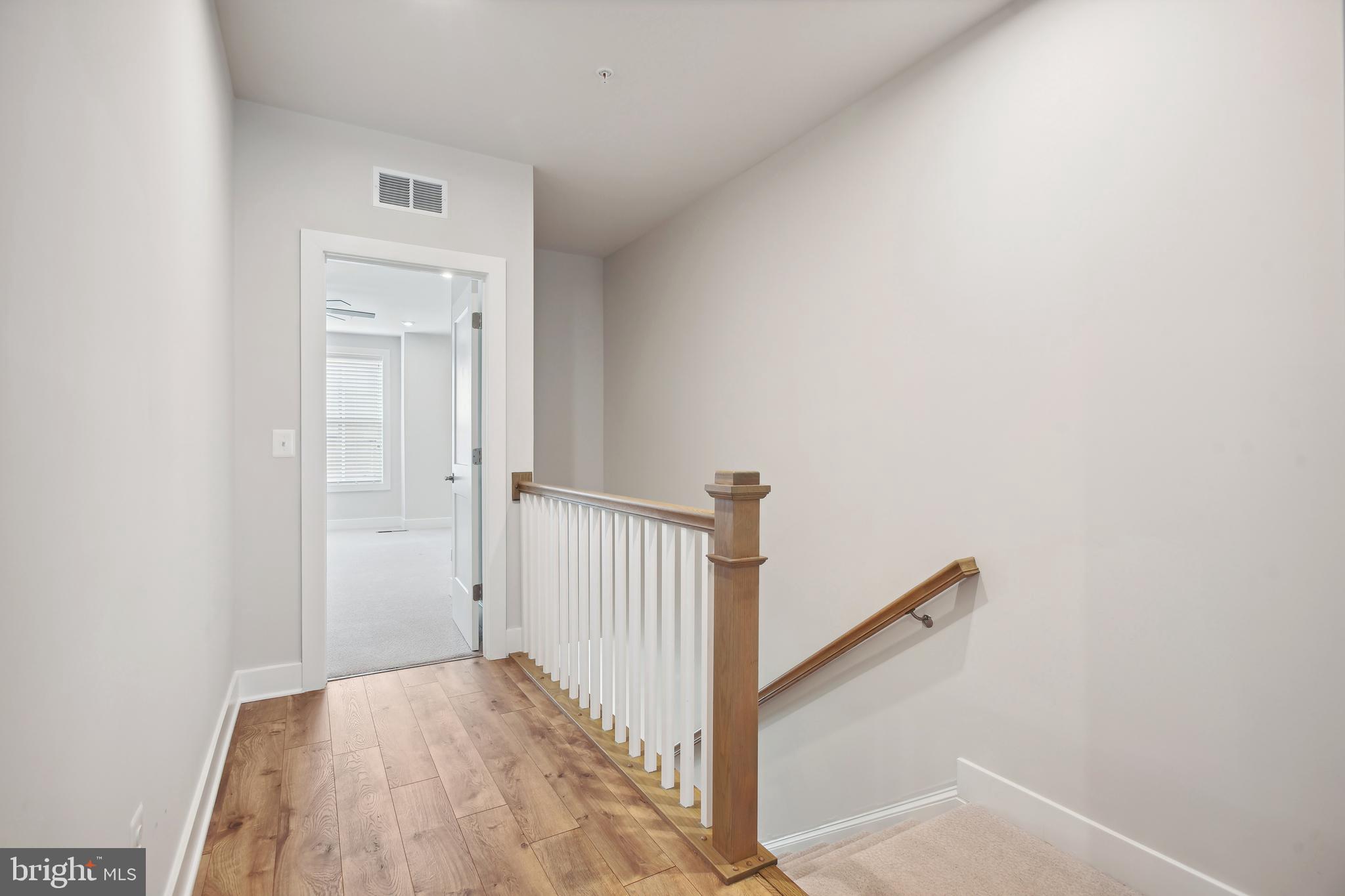 1704 BANDIT LOOP 20A