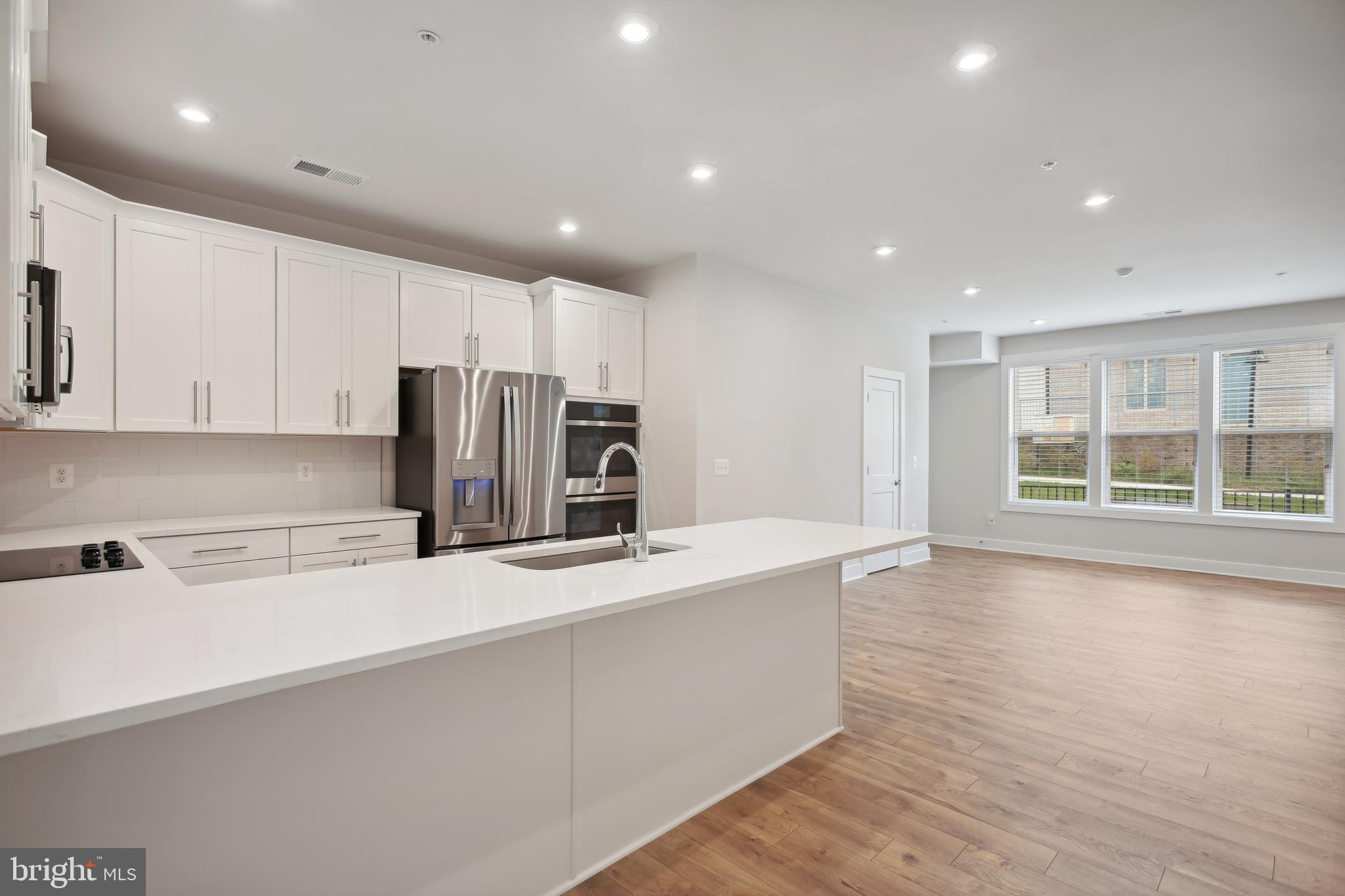 1704 BANDIT LOOP 20A