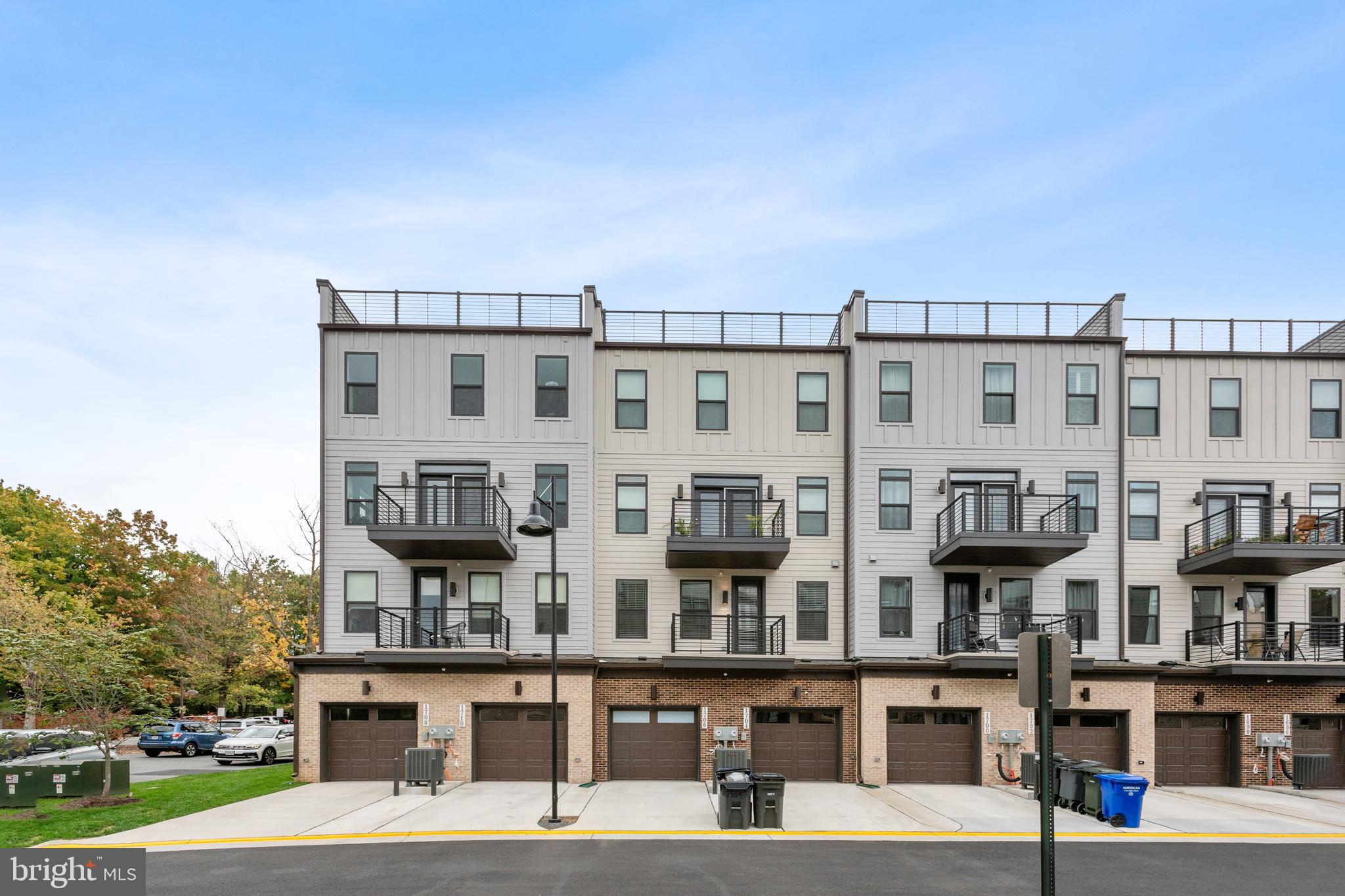1704 BANDIT LOOP 20A