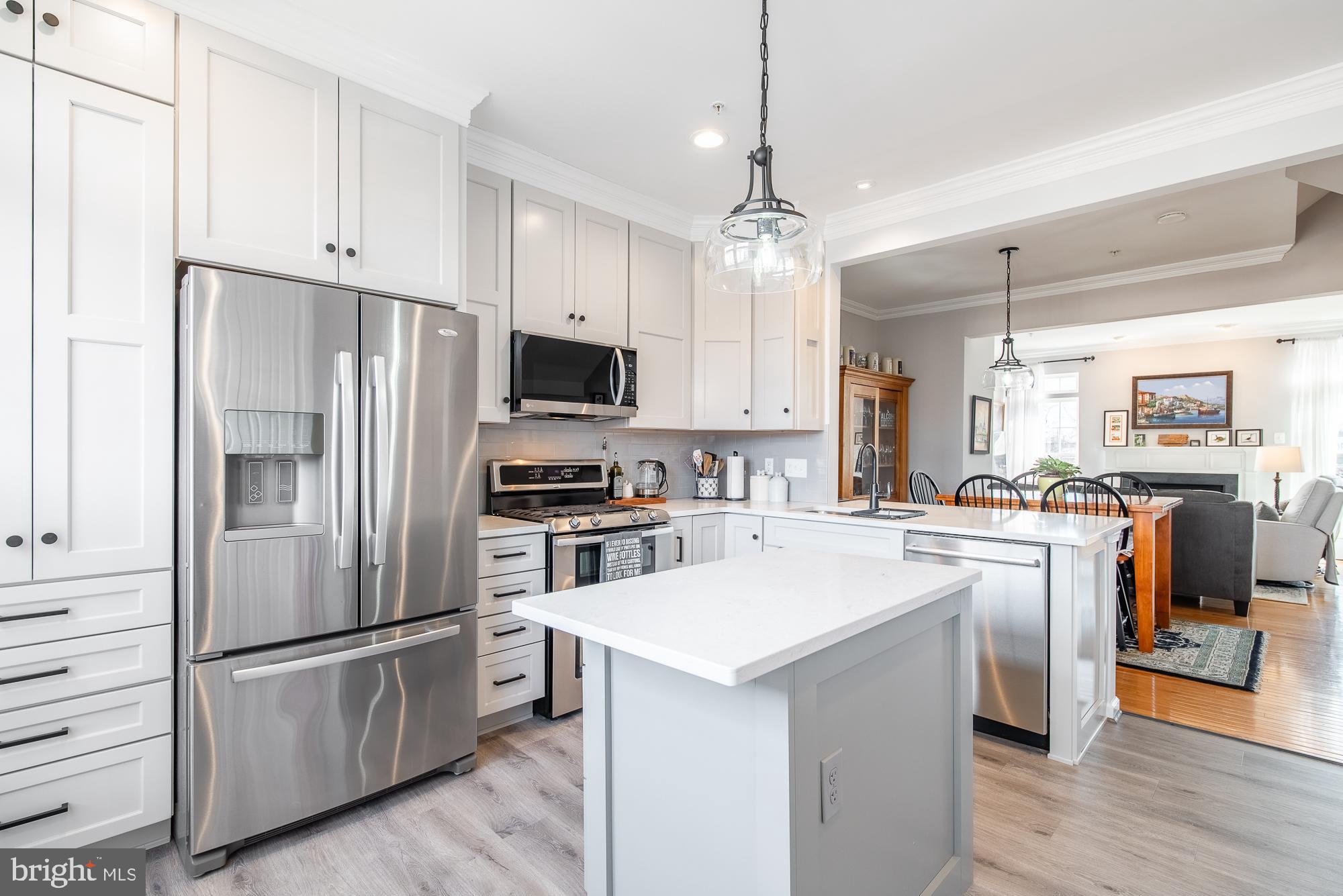2902 Huntington Grove Sq