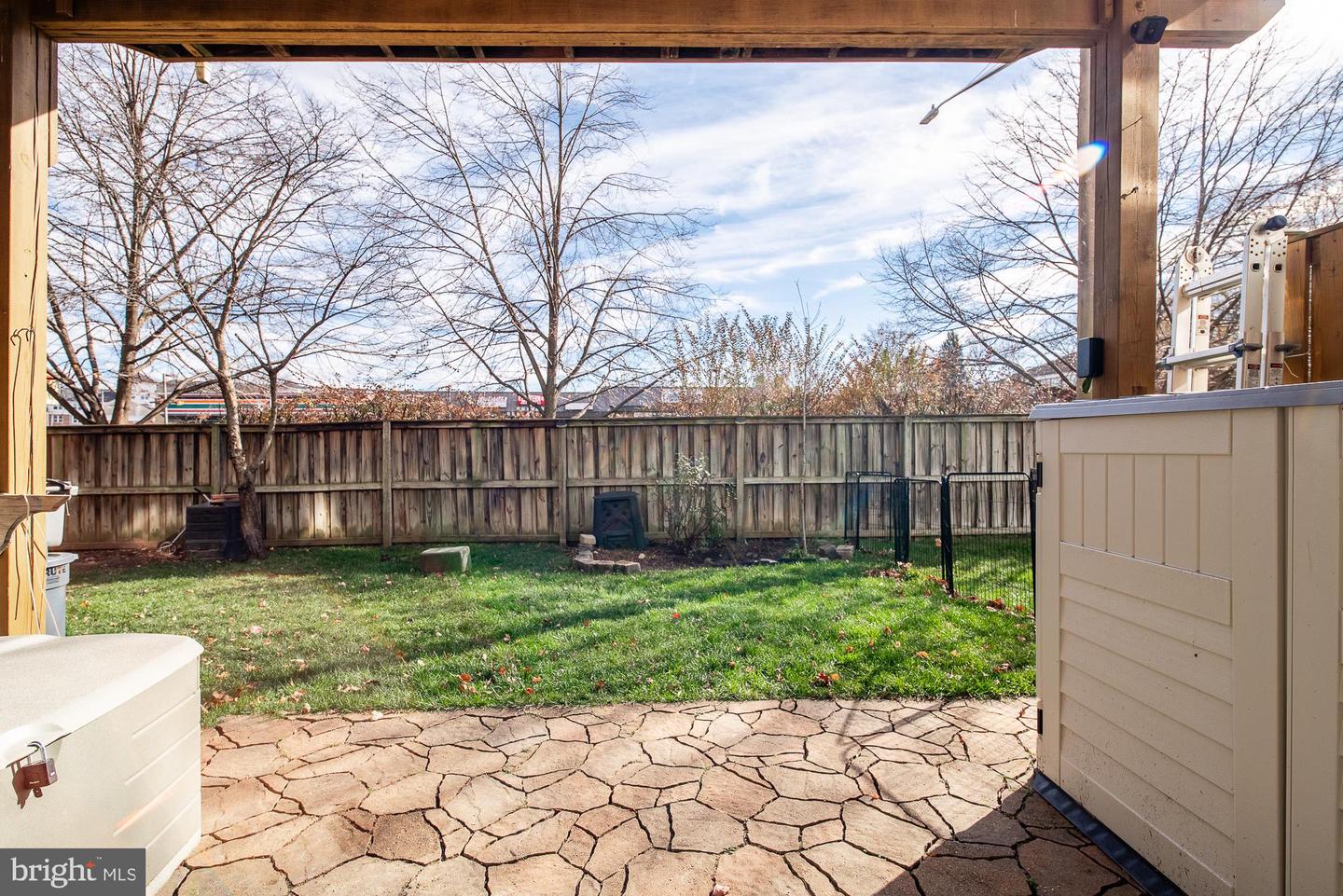 2902 Huntington Grove Sq