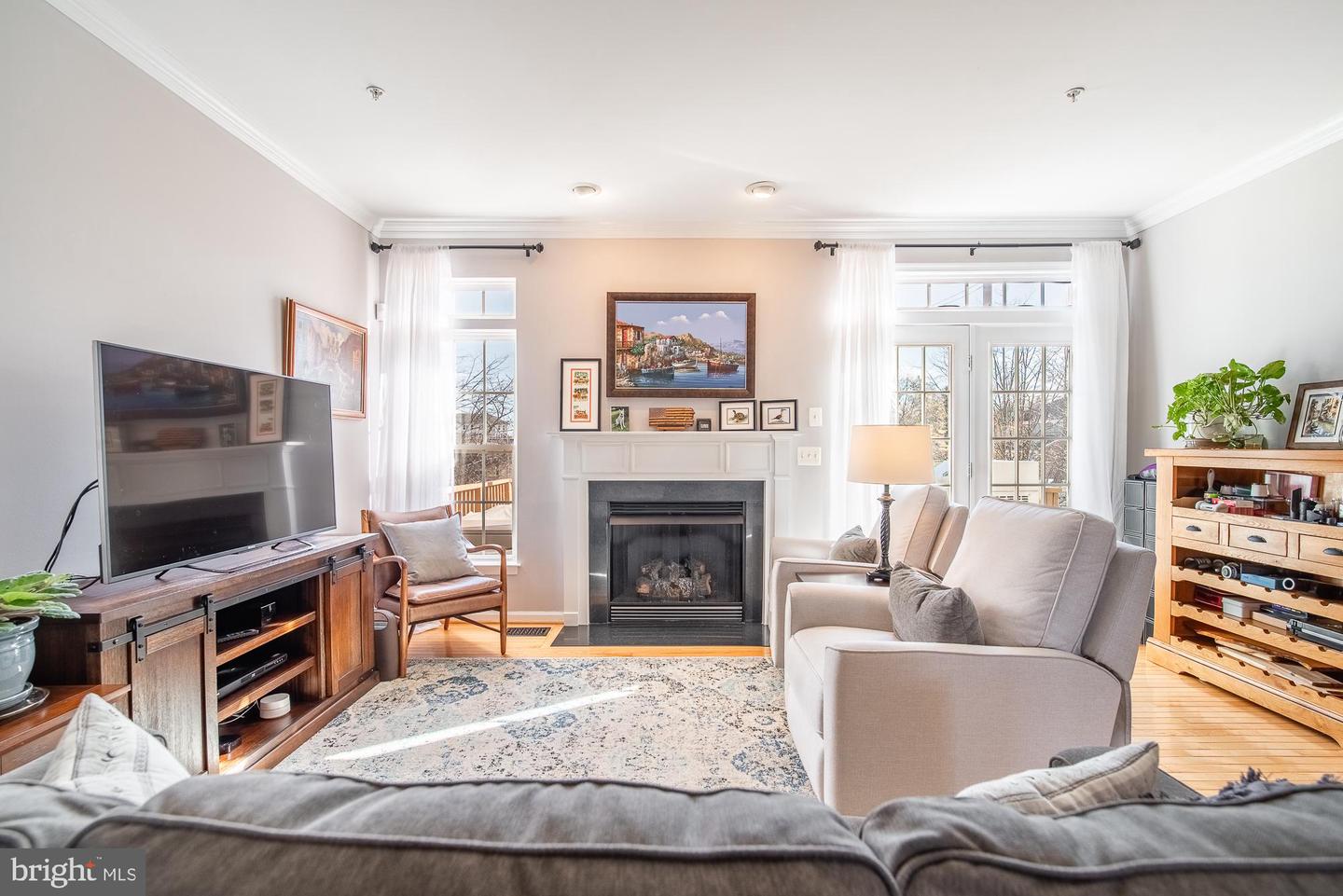 2902 Huntington Grove Sq
